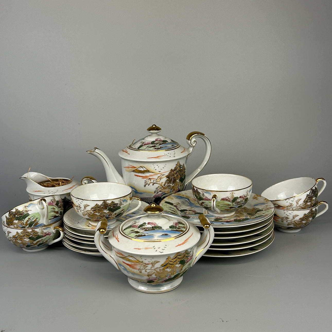 KUTANI TEA SET ETC.