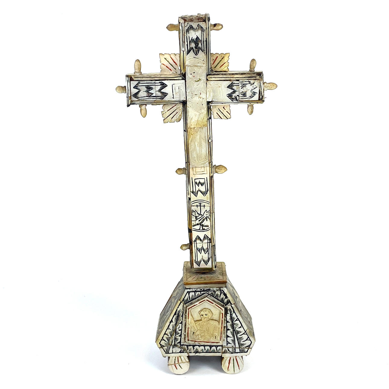 KRUCIFIX, trä/pärlemor, 1800-tal.