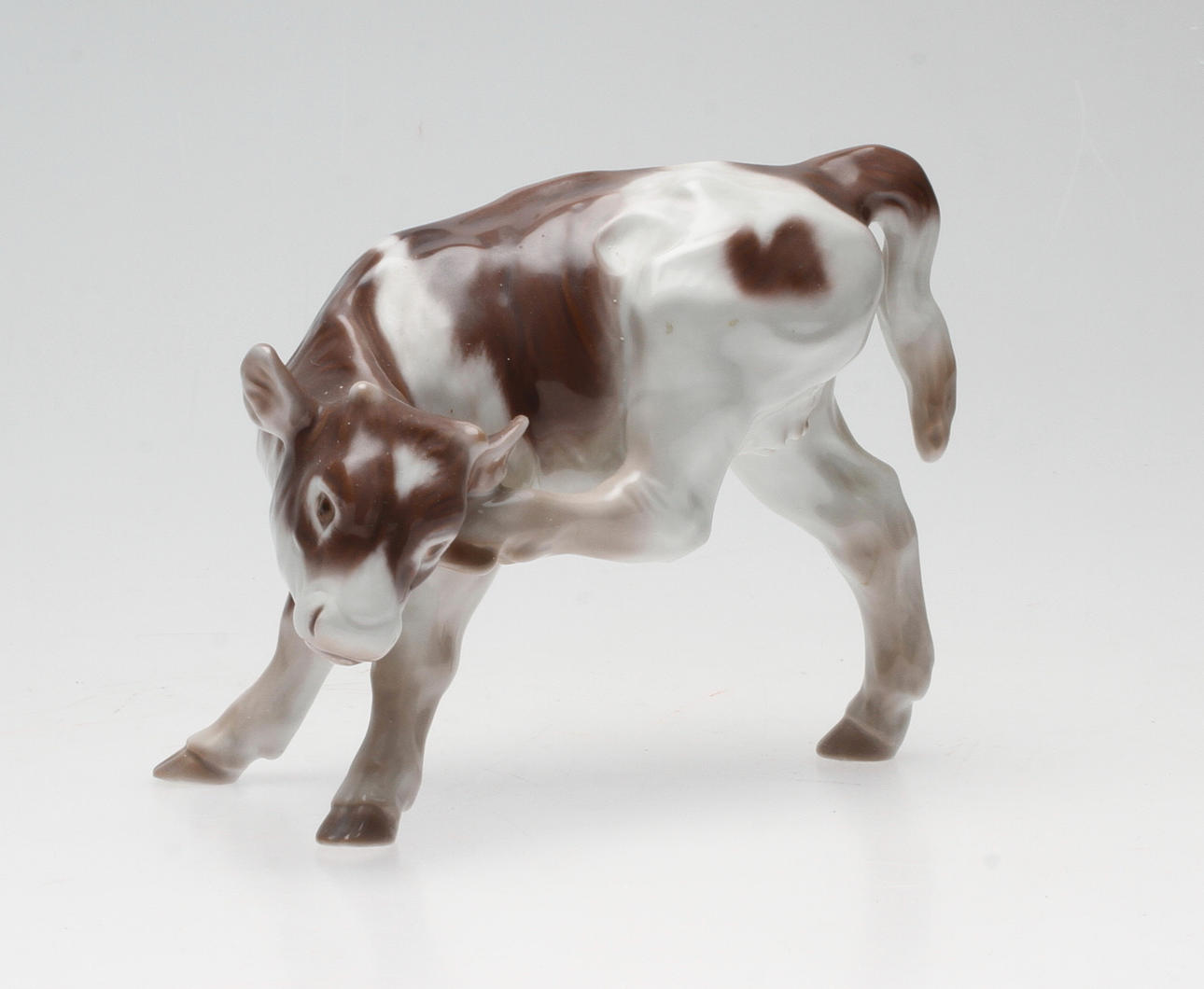 FIGURIN, porslin, Knud Kyhn, Bing & Gröndahl, Danmark.