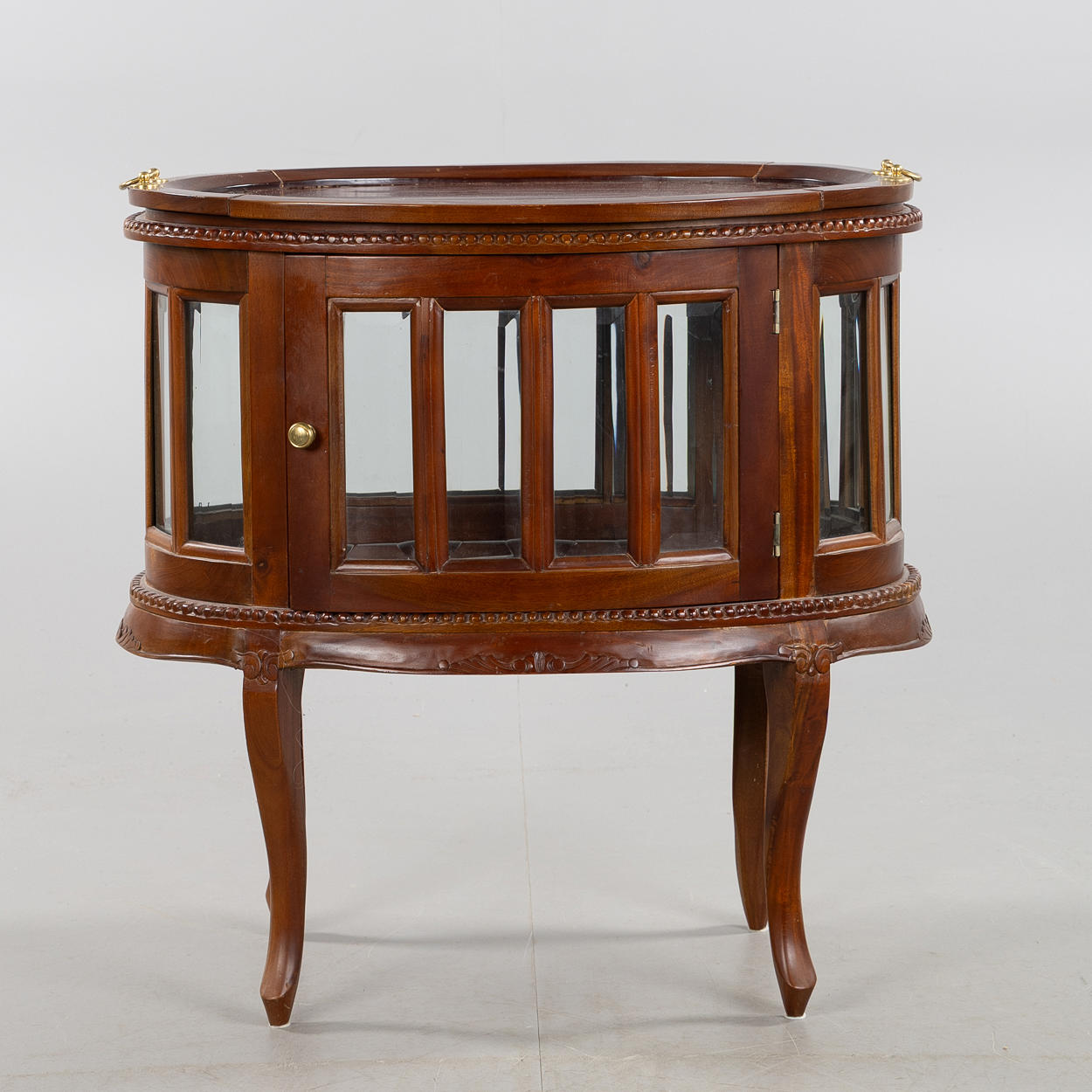 BAROQUE STYLE BAR CABINET.