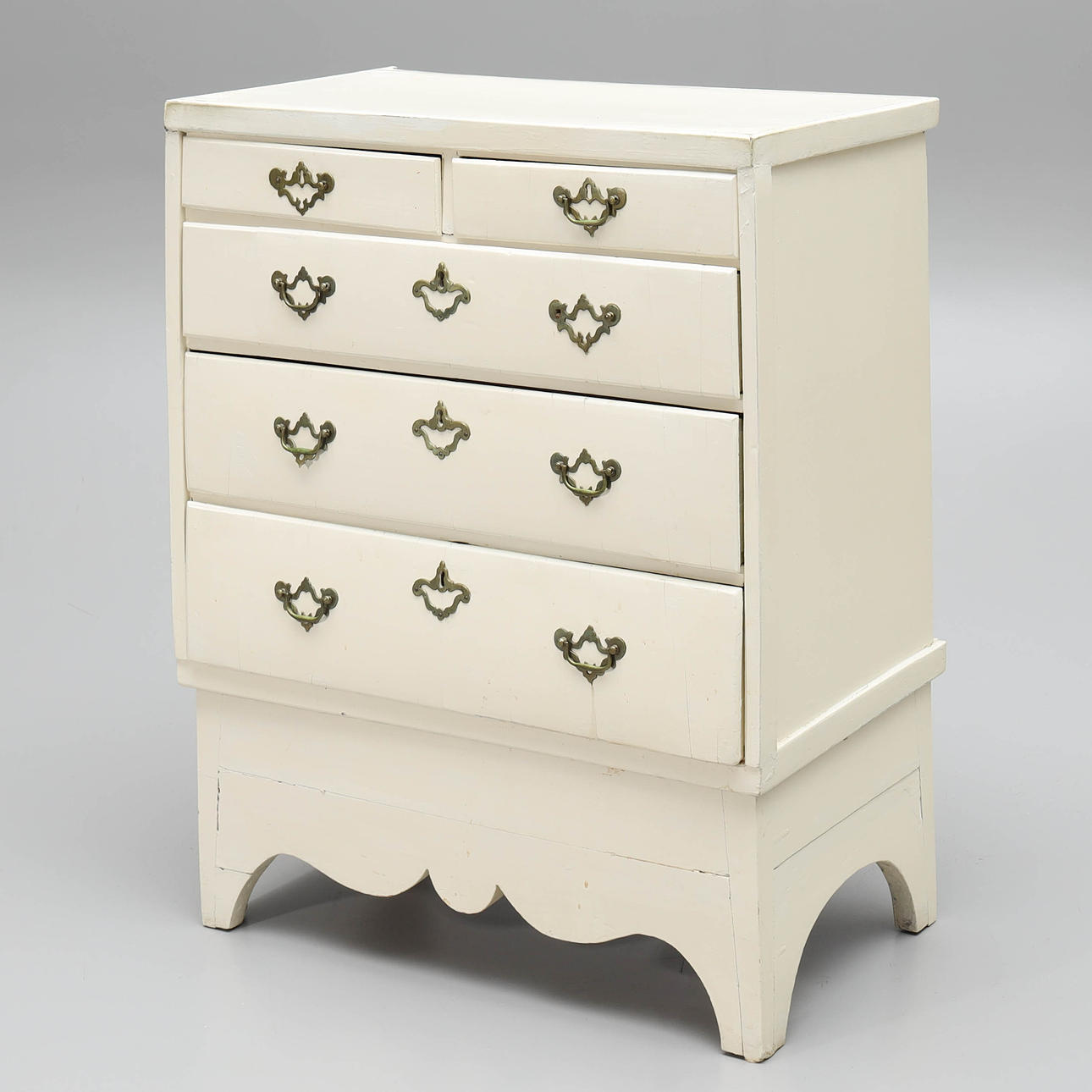 BYRÅ, bemålad, 1700/1800-tal.