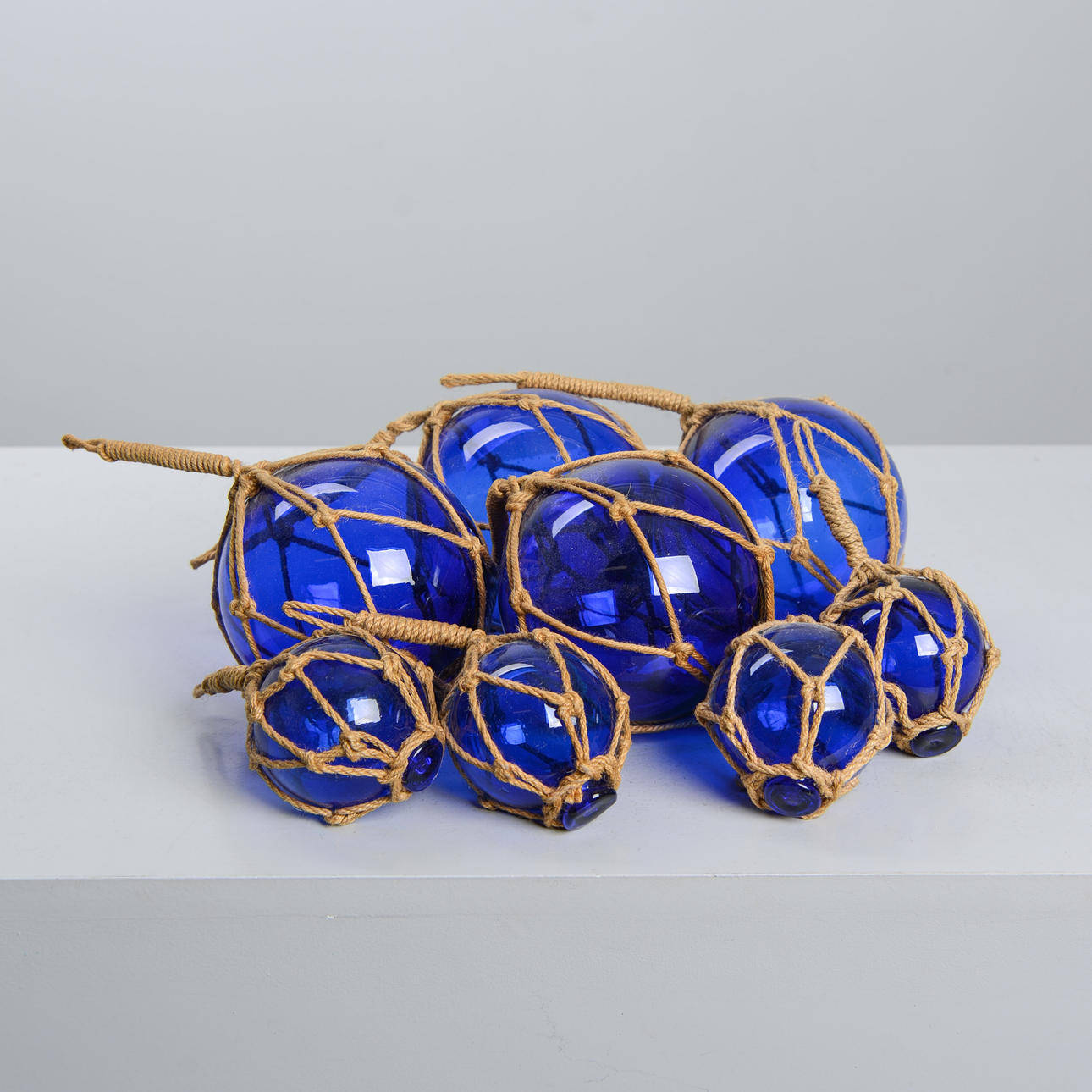 GLASS FLOATS, 8 pcs.