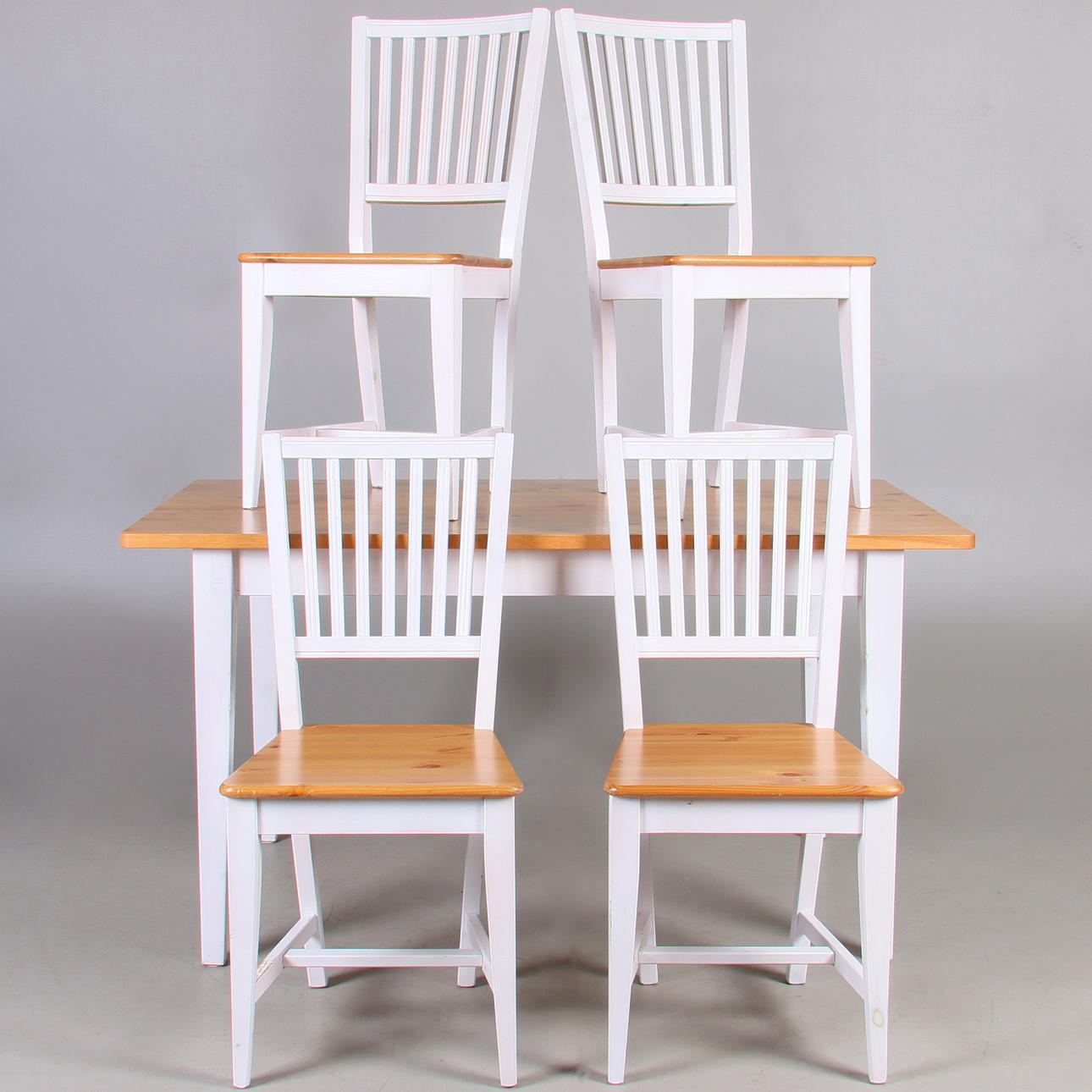 MATSALSGRUPP, 5 delar, bemålad furu, samtida.