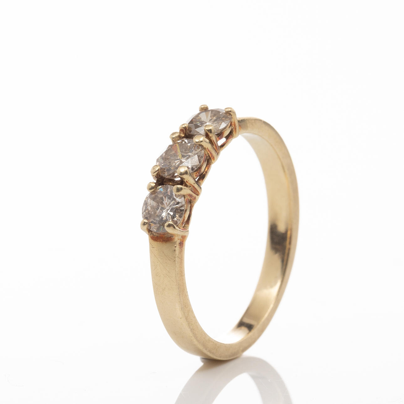 RING, 14K gold, Brilliant diamonds 0,8 ct.