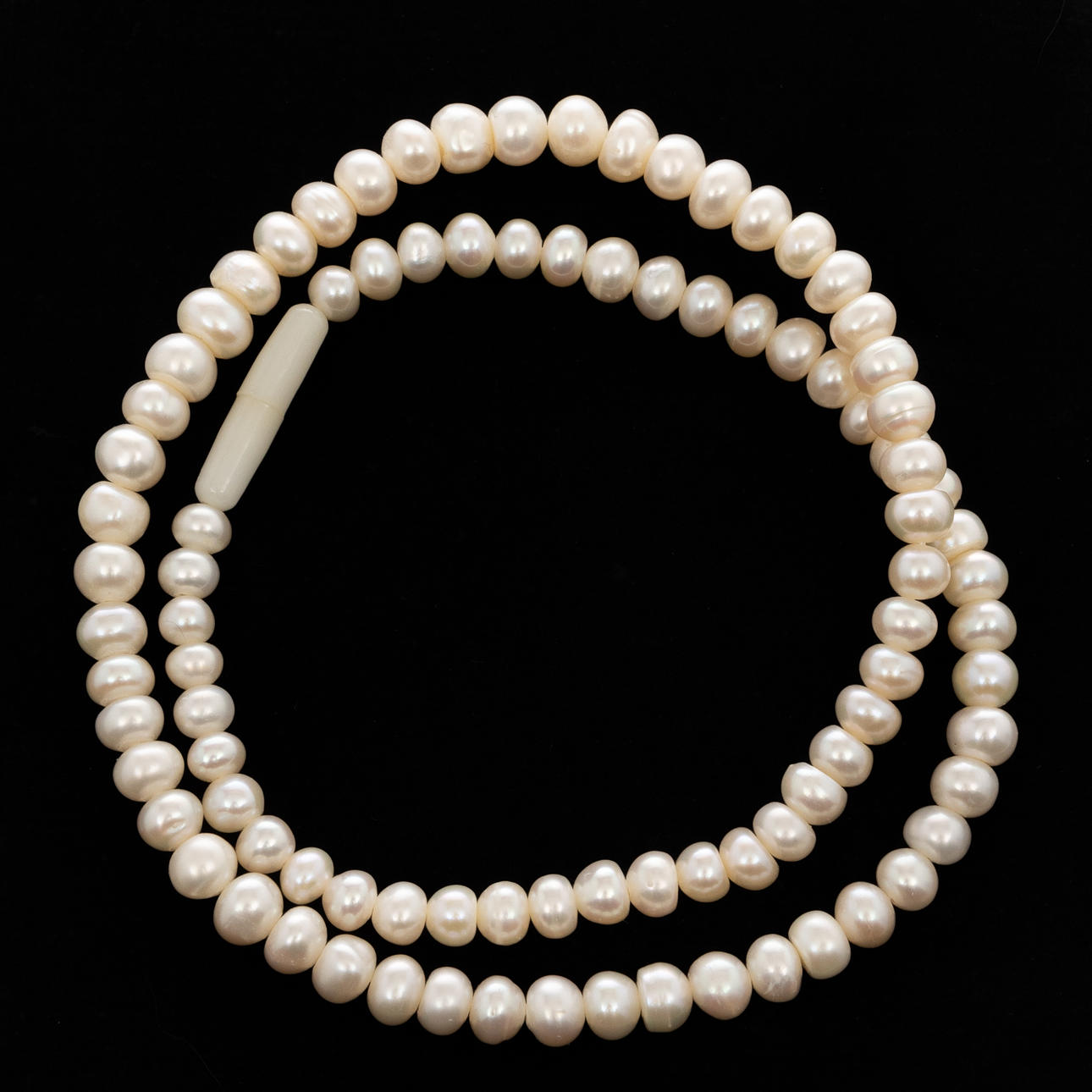 PEARL NECKLACE.