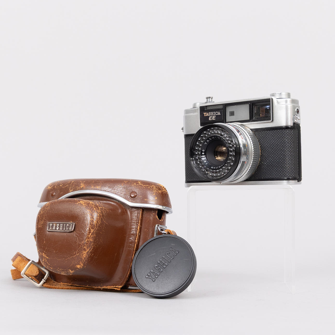 CAMERA, analog, Yashica EE.