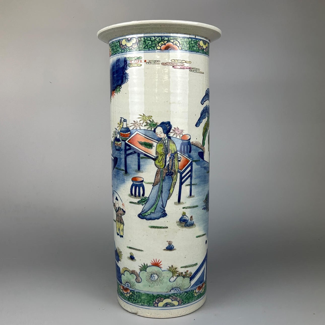 CHINESE GLAZED PORCELAIN VASE.