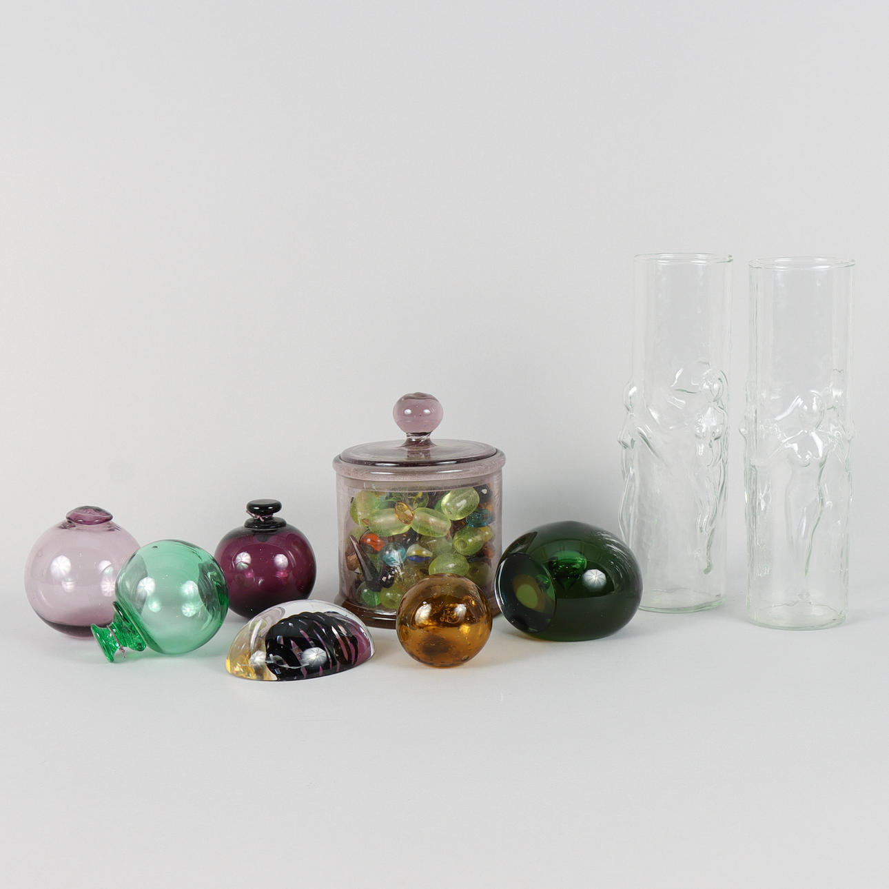 GLASS OBJECTS.