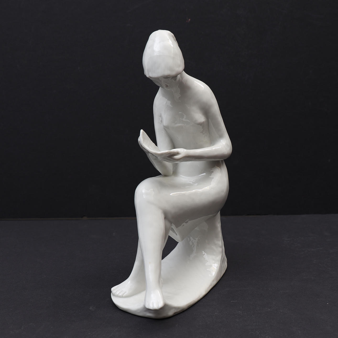 SCULPTURE, Wallendorf, Germany, white glazed.