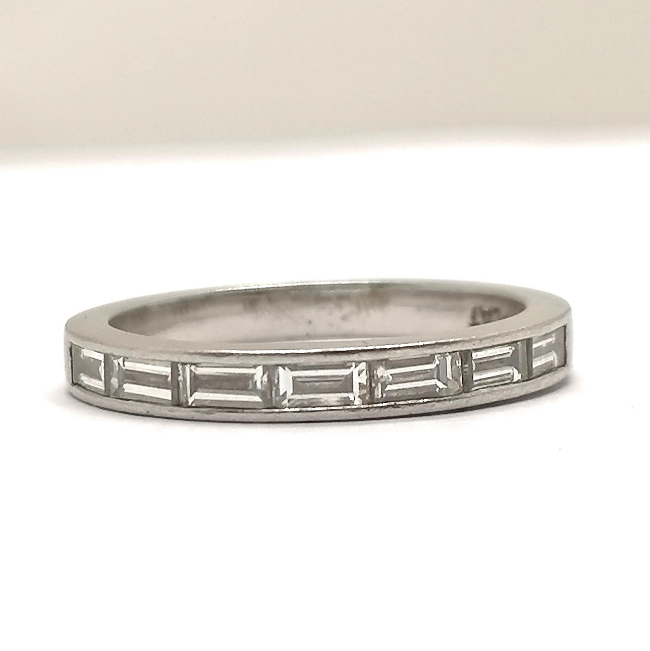 *PLATINUM 7 x BAGUETTE DIAMOND CHANNEL SET RING.