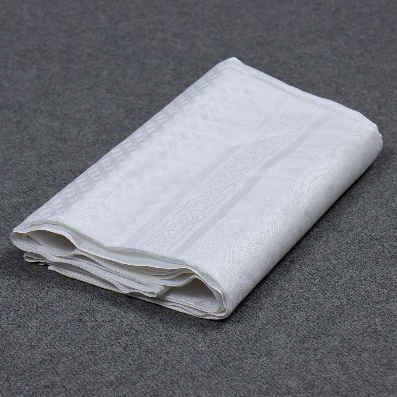 LARGE LINEN CANVAS (245x132) CELTIC/VIKING PATTERN.