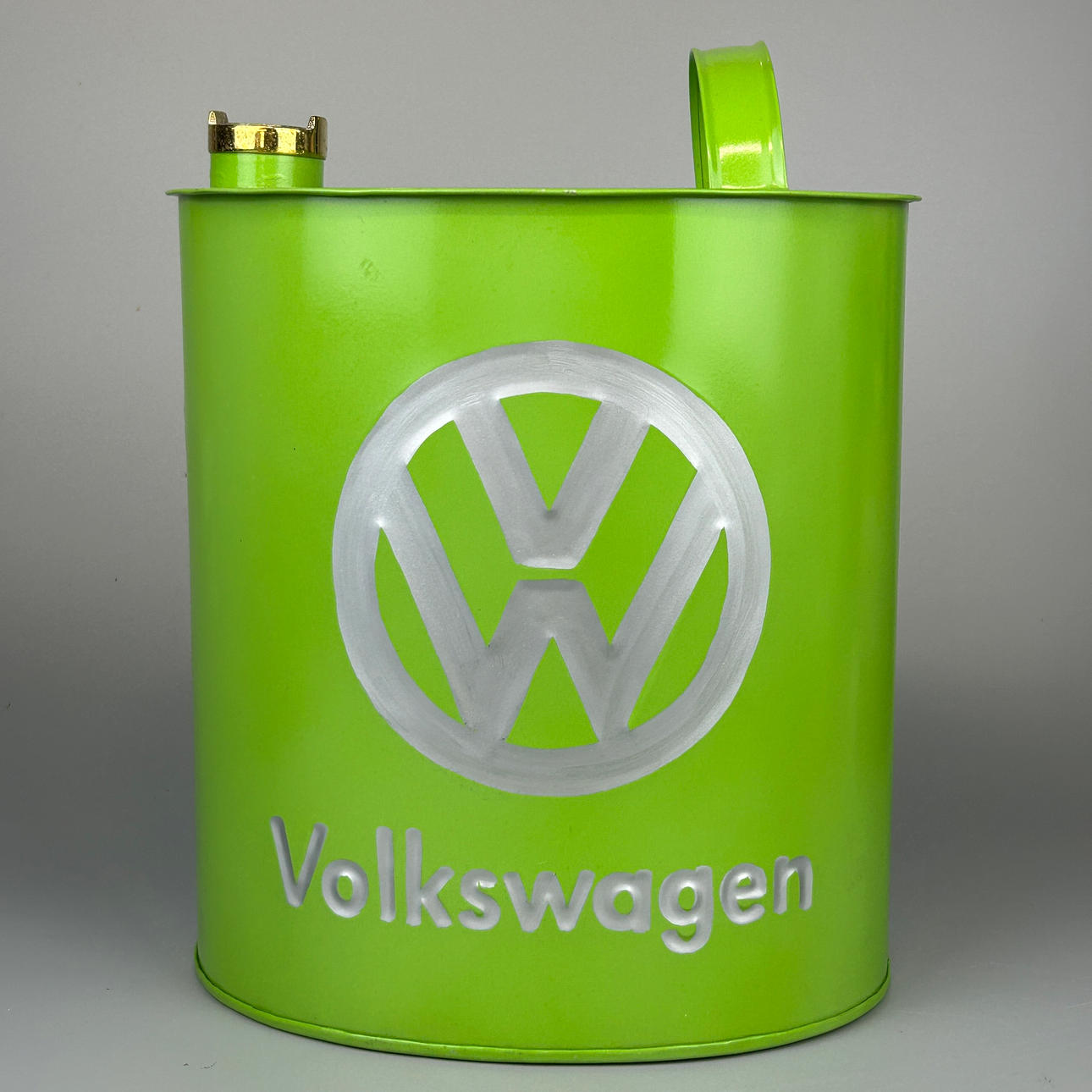 ADVERTISING OIL CAN.