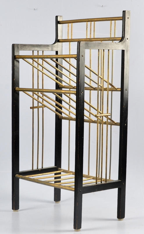 NOTSTÄLL / TIDNINGSSTÄLL, 1900-tal.