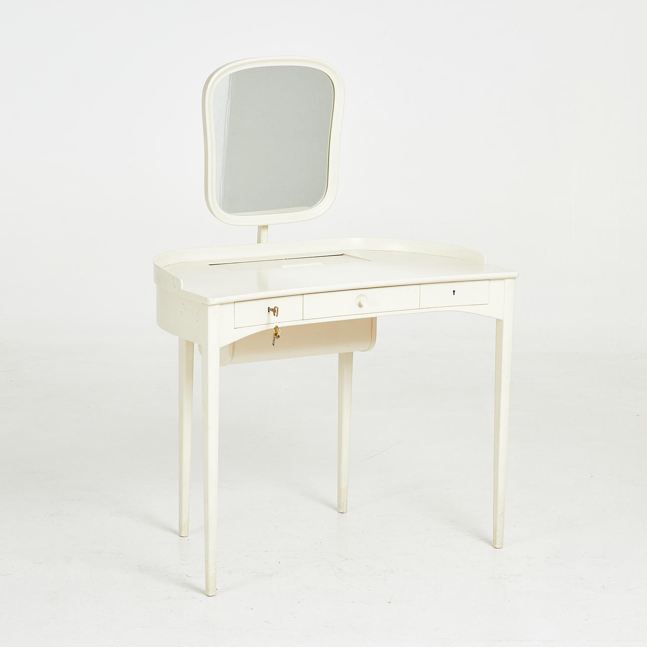 CARL MALMSTEN. “Birgitta”, dressing table/dressing table, Bodafors.
