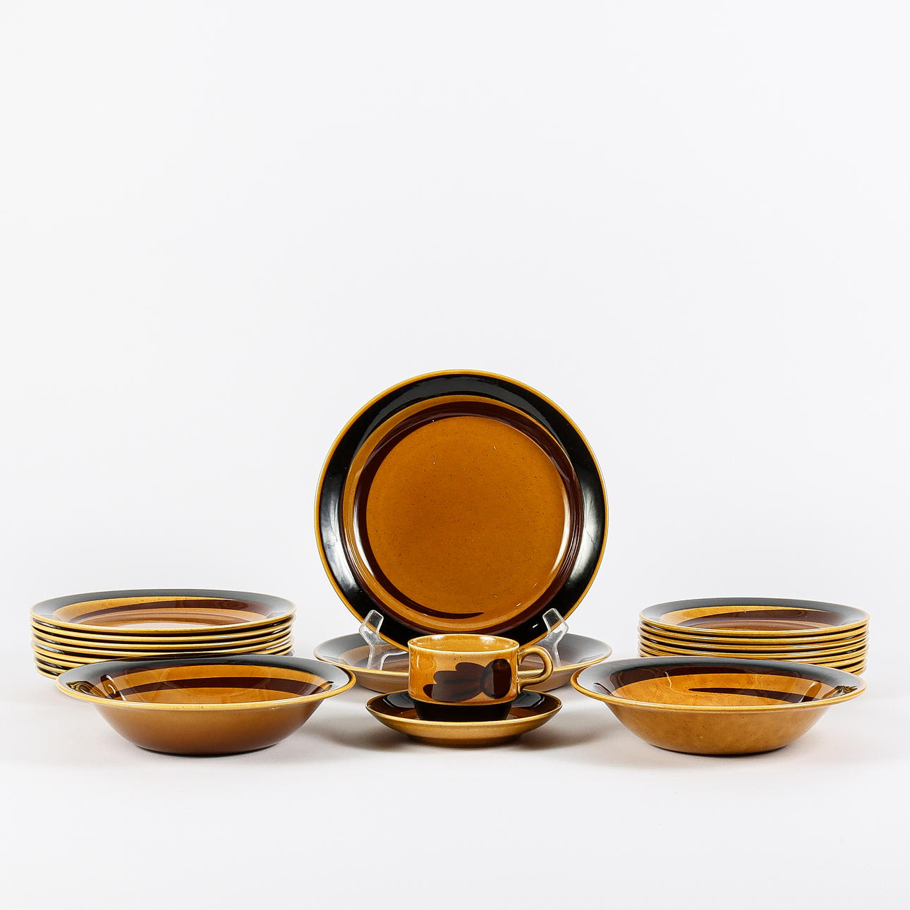 TABLEWARE Rörstrand Tuna.