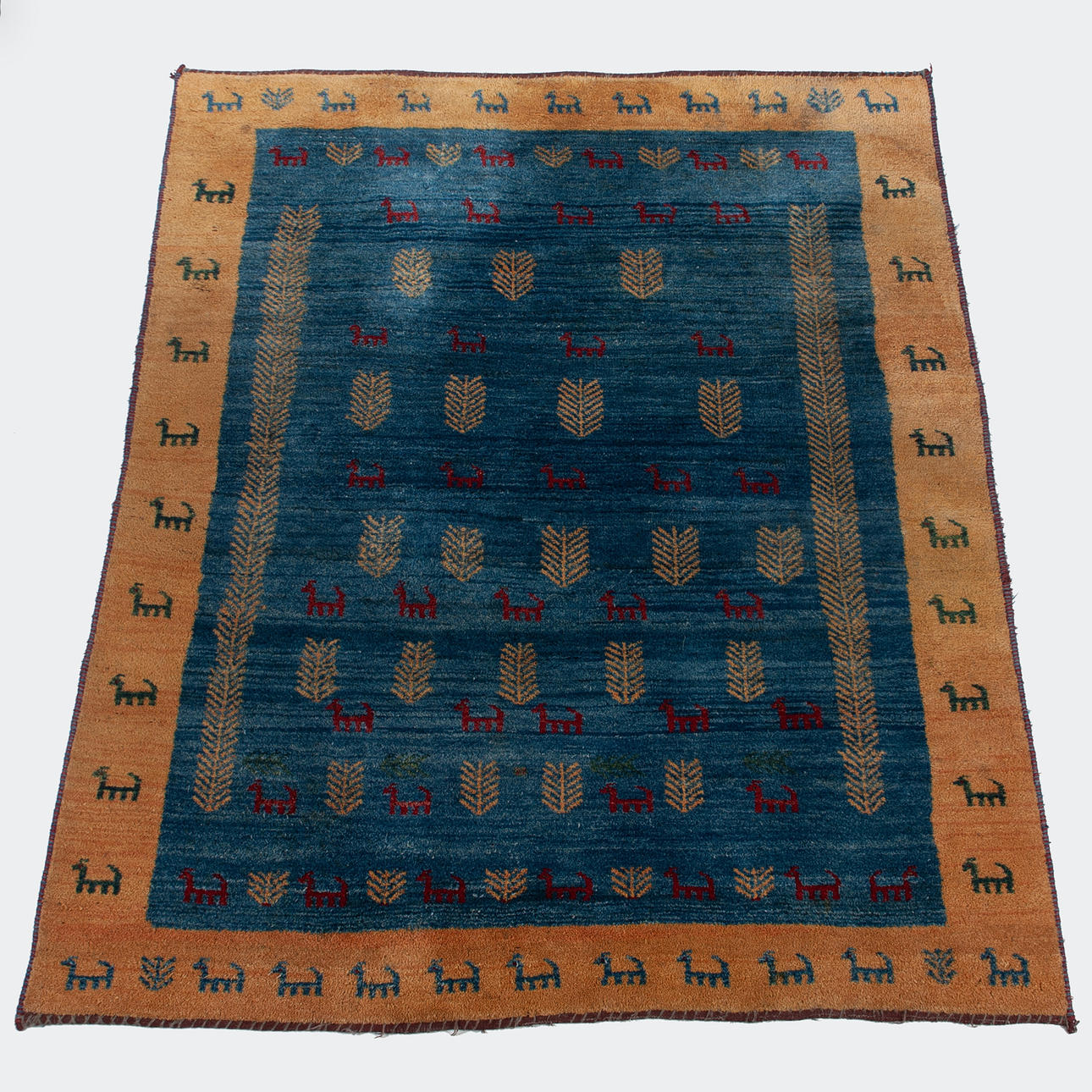 CARPET Gabbeh, 183x222 cm.