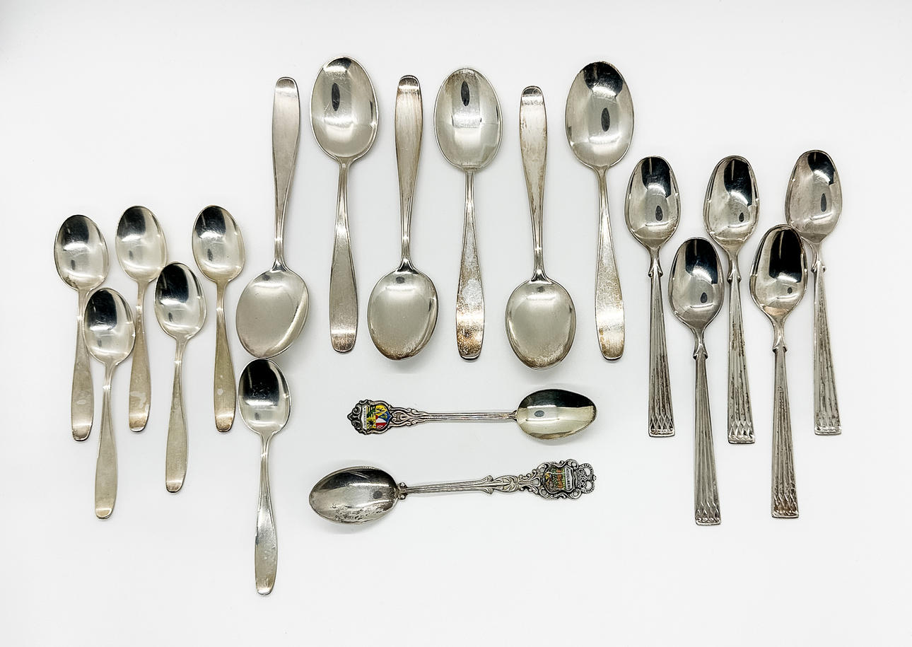 SPOONS, 19 pcs, silver.