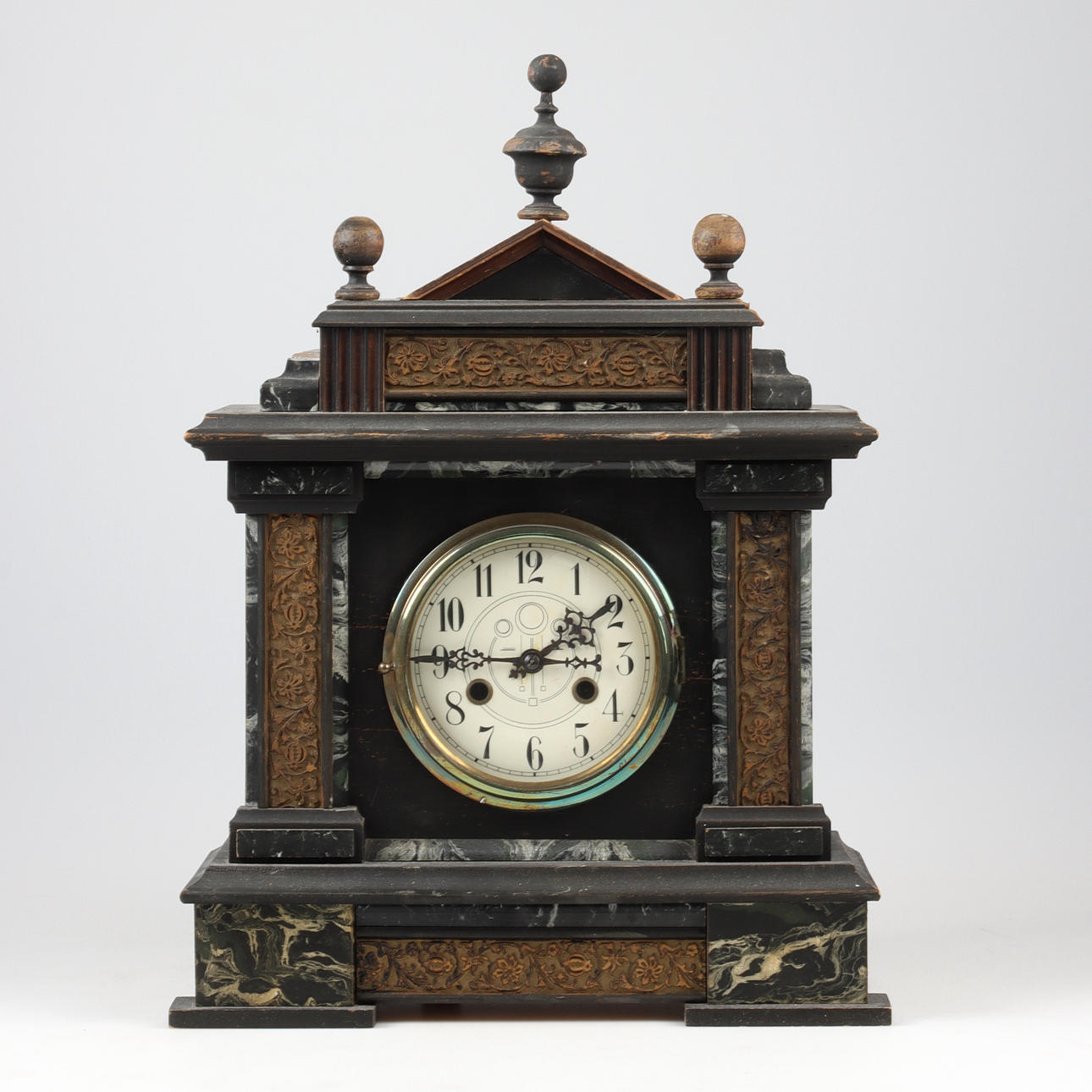 A 20th century German Kienzle table clock.