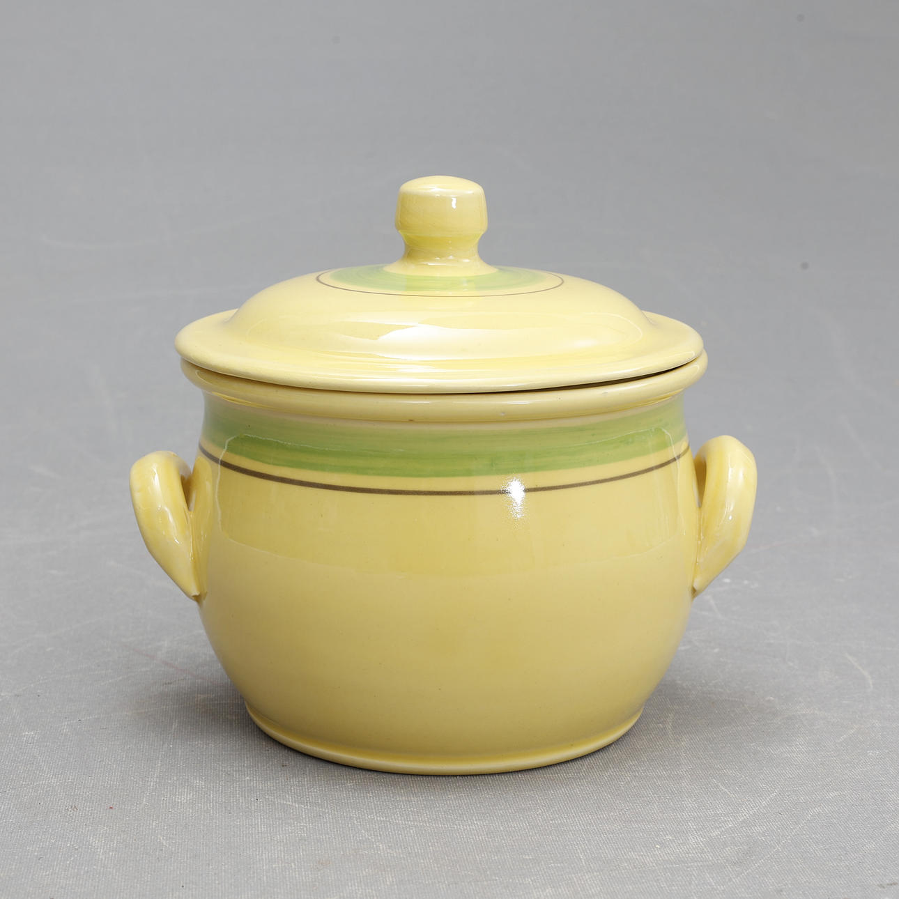 KAROTT, faience, Gefle, model number 1656.