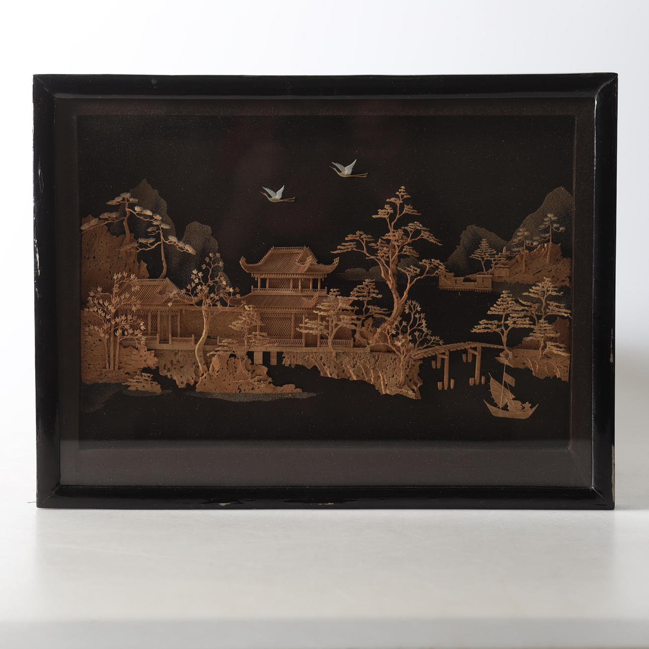 OIDENTIFIERAD KONSTNÄR. Cork work, China.