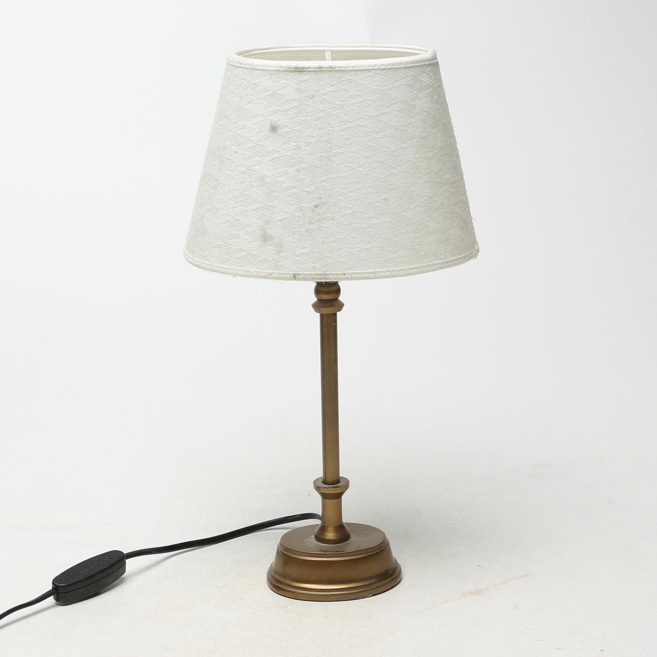 A metal table lamp, Hallbergs.