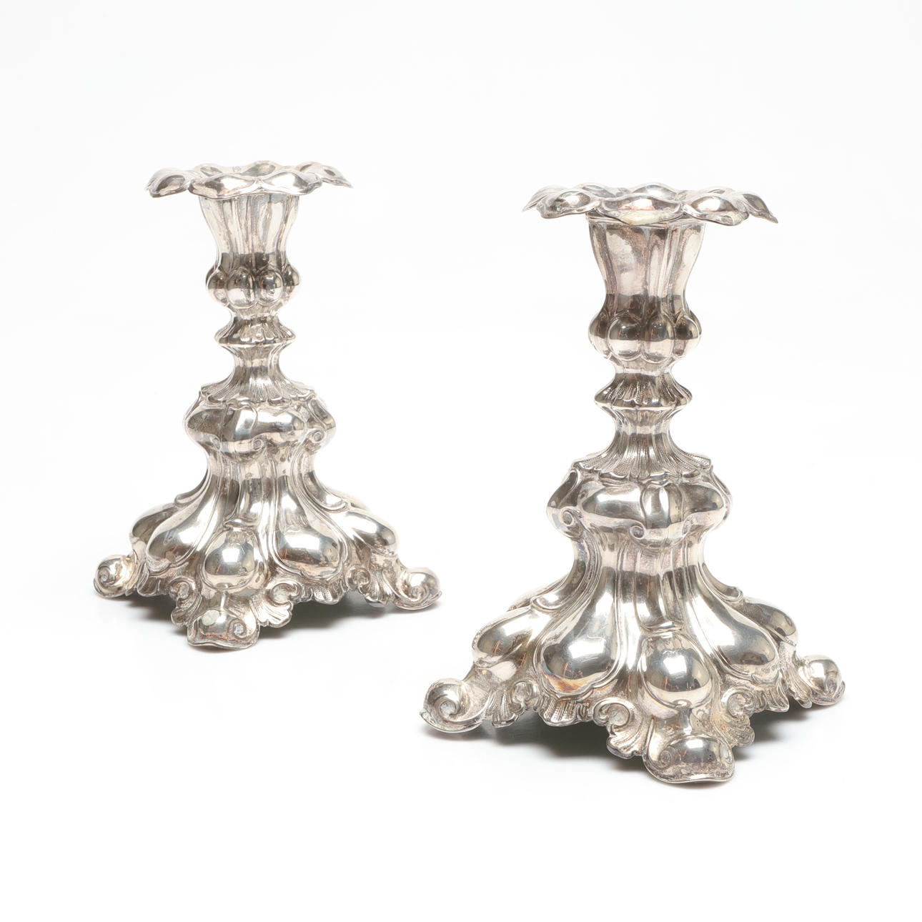 CANDLESTICKS, 1 pair, silver, Rococo style, total weight approx. 867 grams.