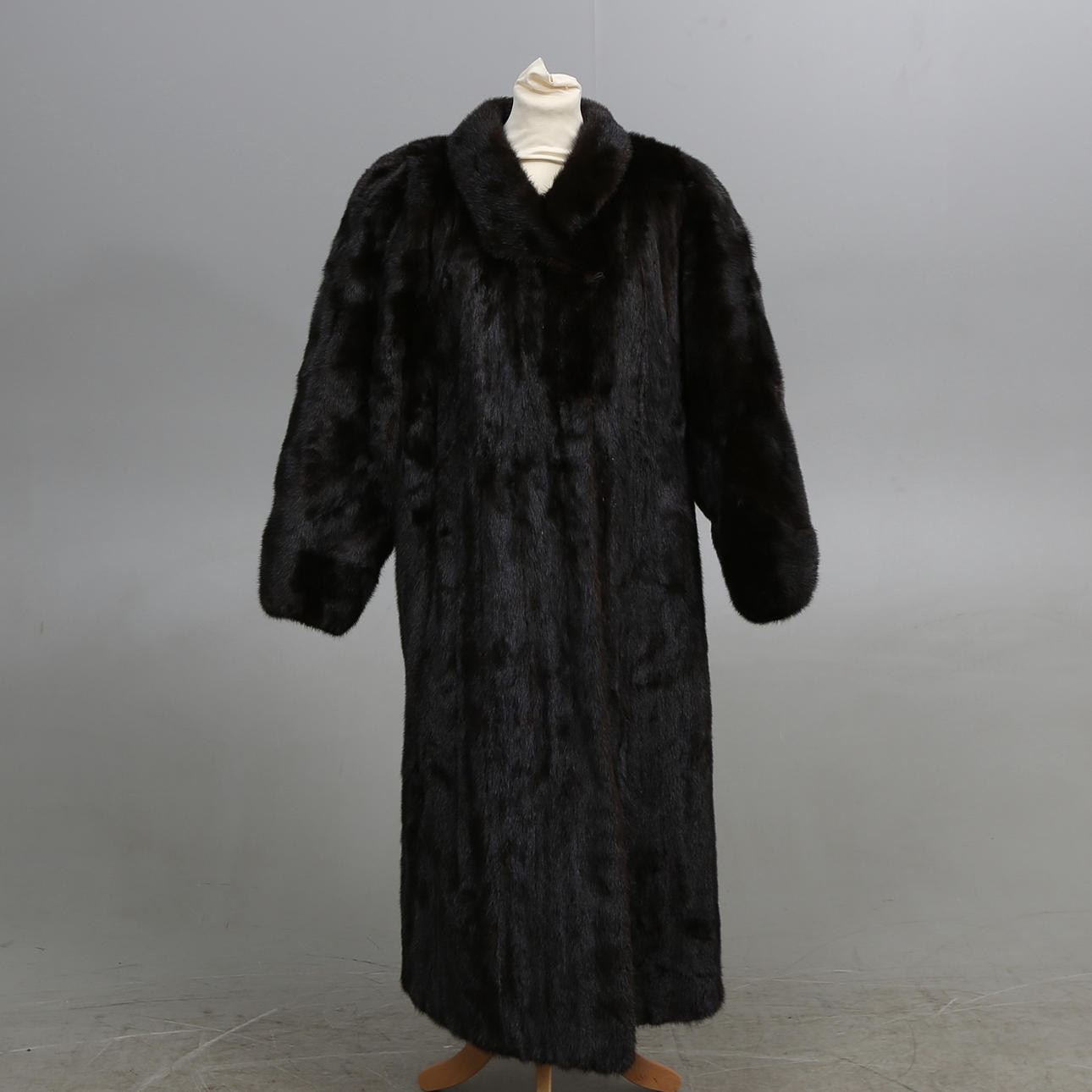 PÄLS, mink.