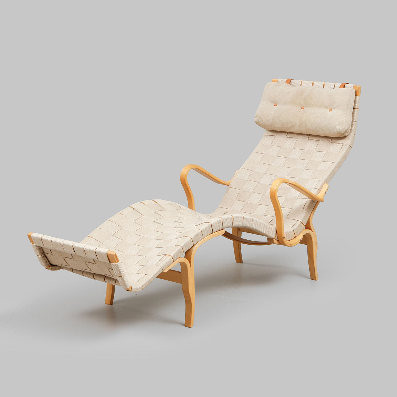 BRUNO MATHSSON. Recliner, “Pernilla 3", Dux.