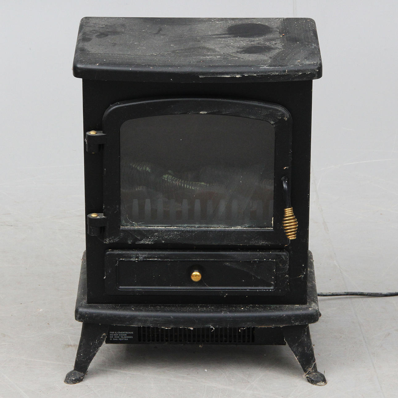 ORNAMENTAL FIREPLACE.