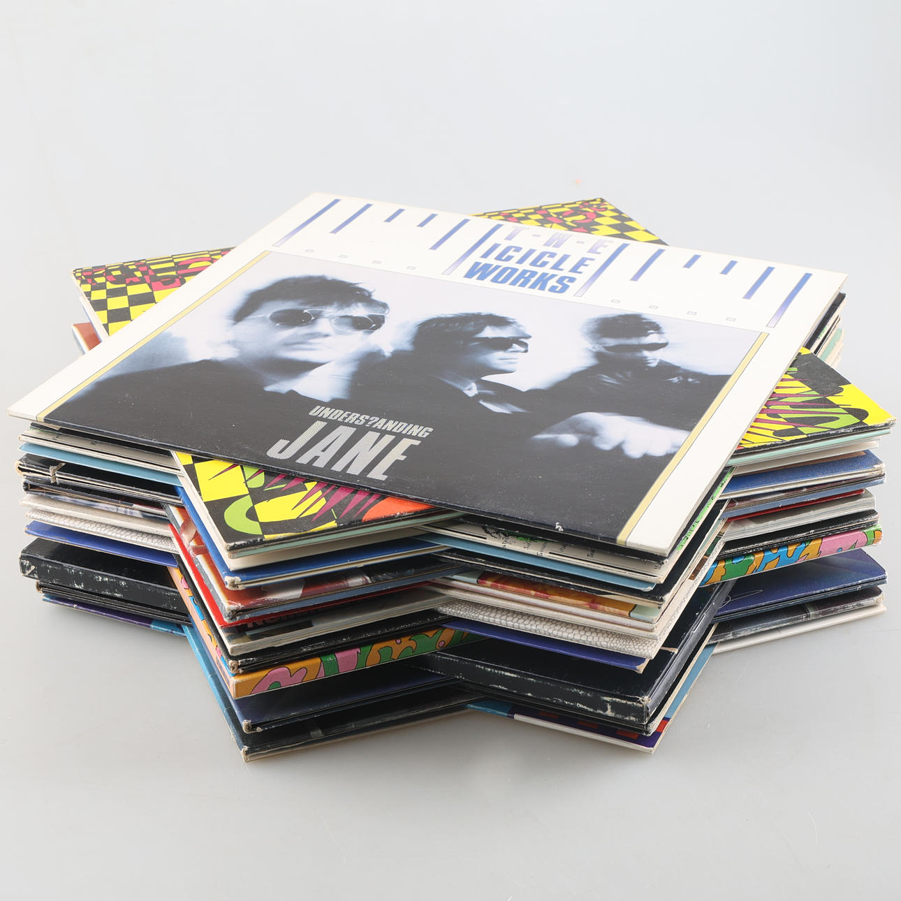 VINYL RECORDS, 26 pieces, mixed genres.