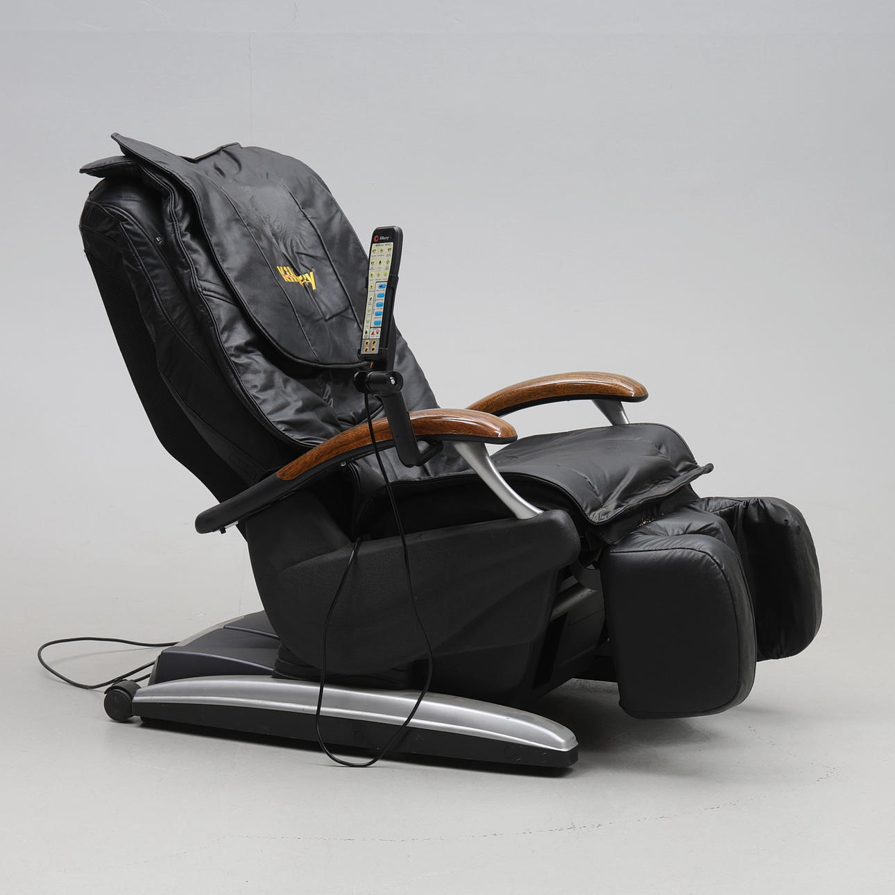 MASSAGE CHAIR. Kilberry.