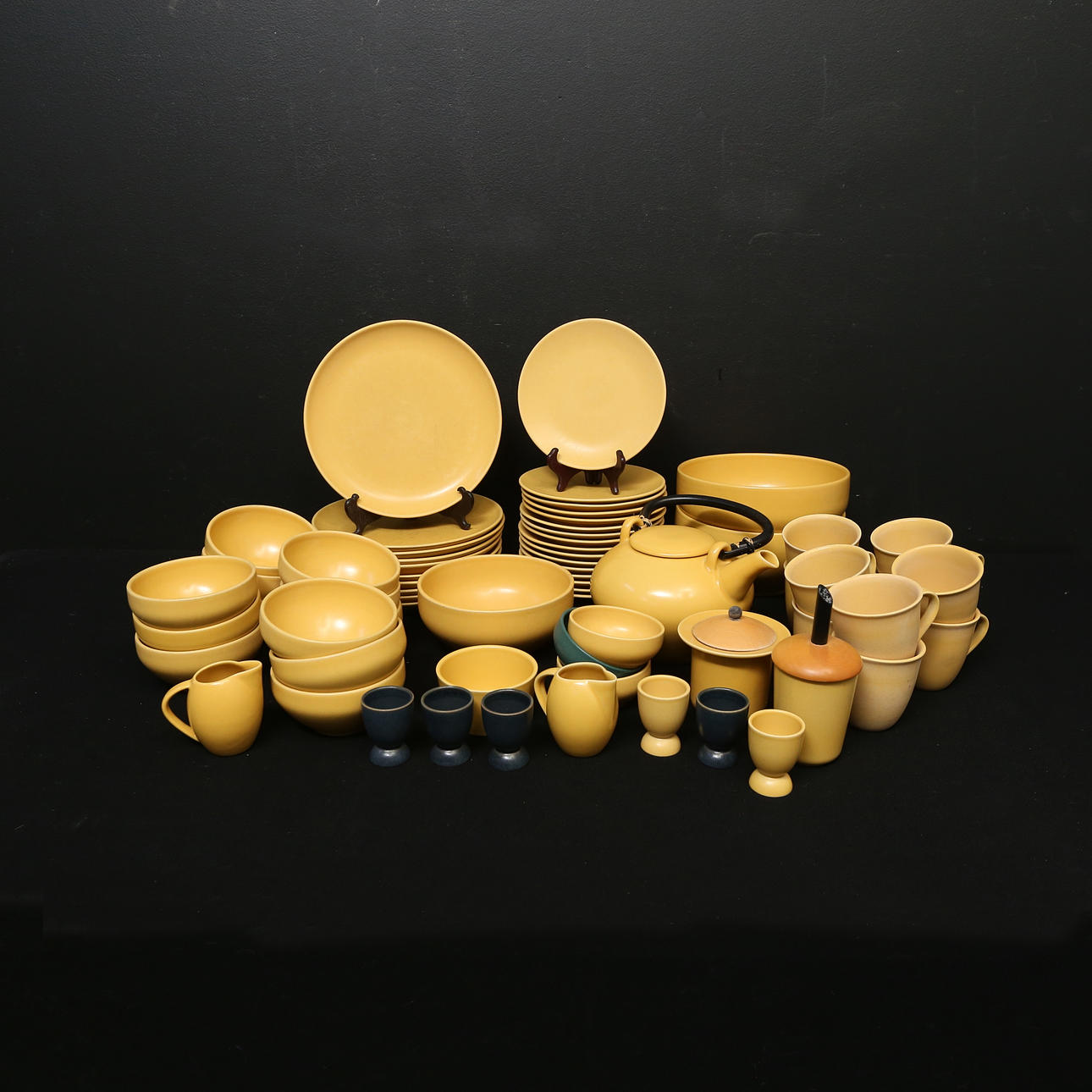 A 65 piece ceramic tableware set, Höganäs, e.g. M-L Hellgren.