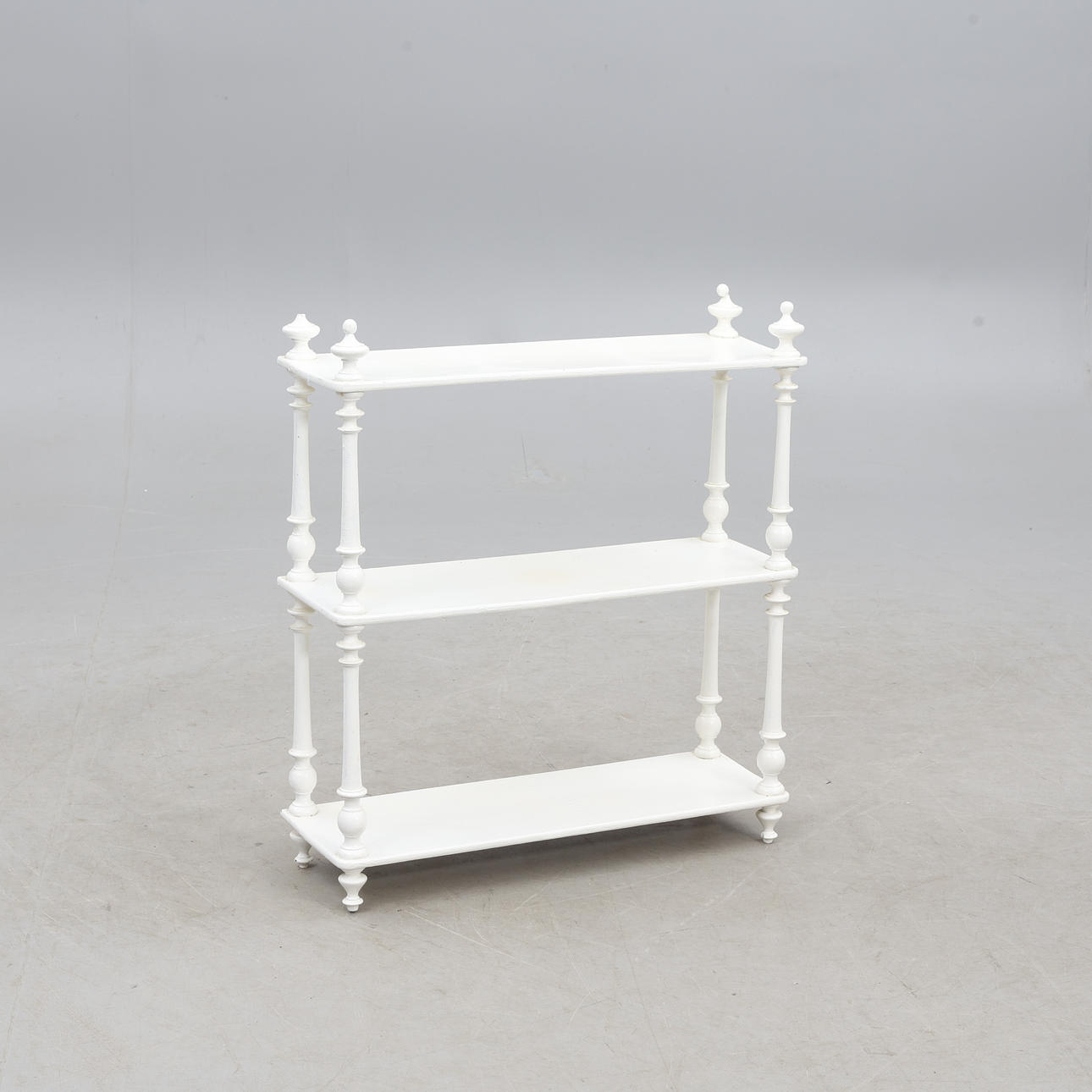 FLOOR/WALL SHELF, PAINTED.