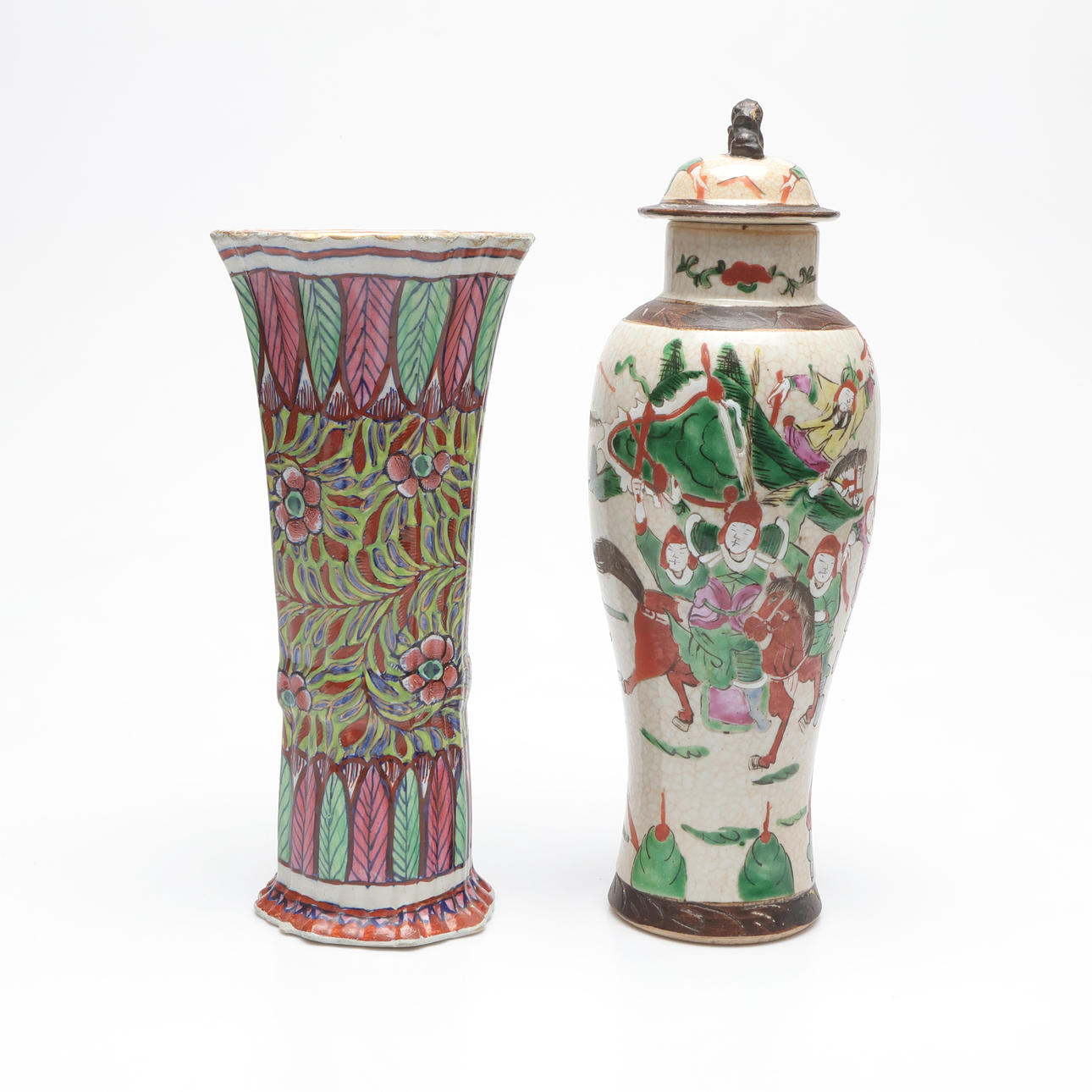 A ceramic vase and urn, oriental.
