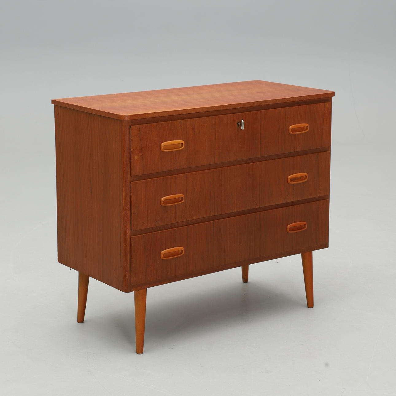 BYRÅ, teak, 1900-talets mitt.