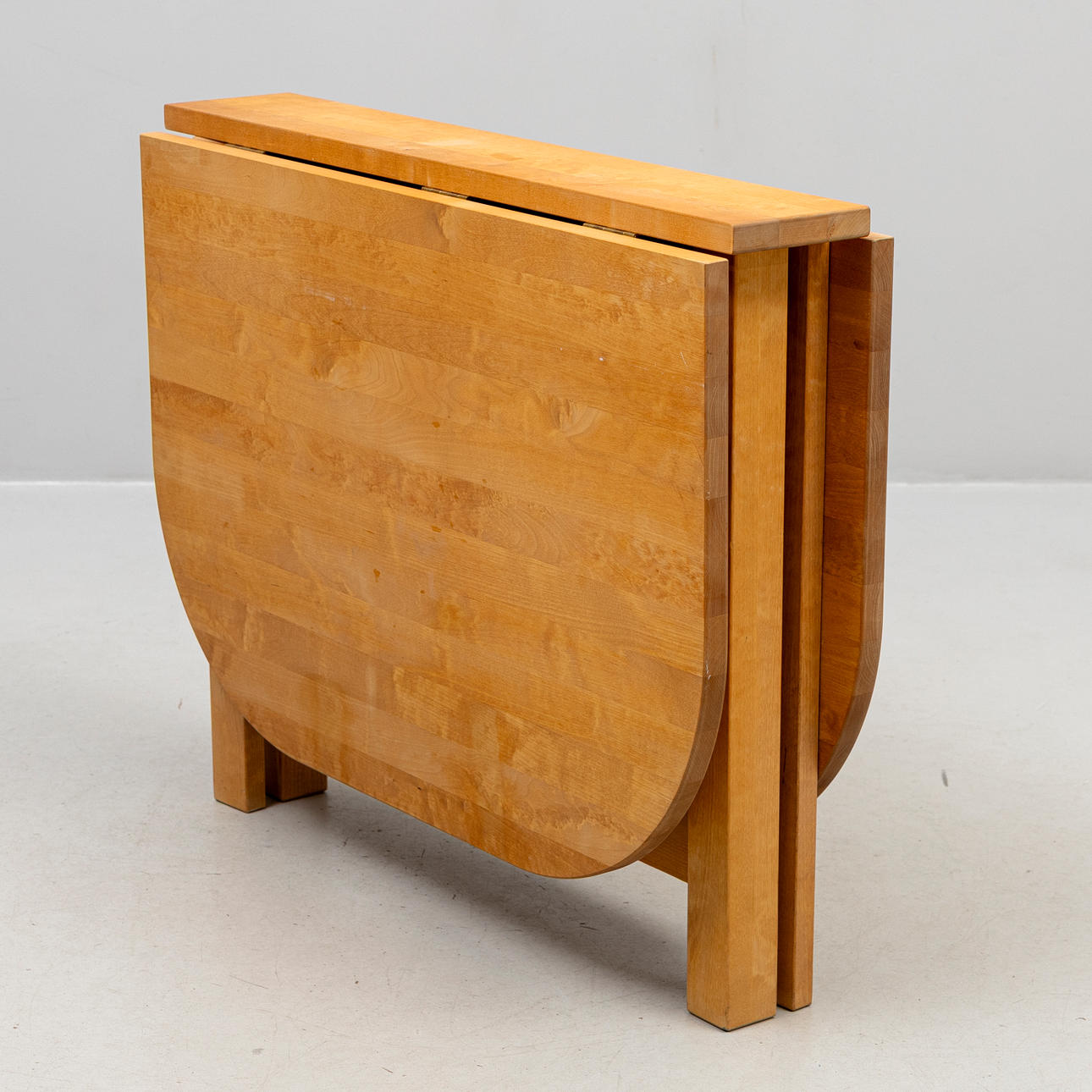ATTRIBUTED TO NILS-GÖRAN GUSTAFSSON. Percussion table, unmarked.