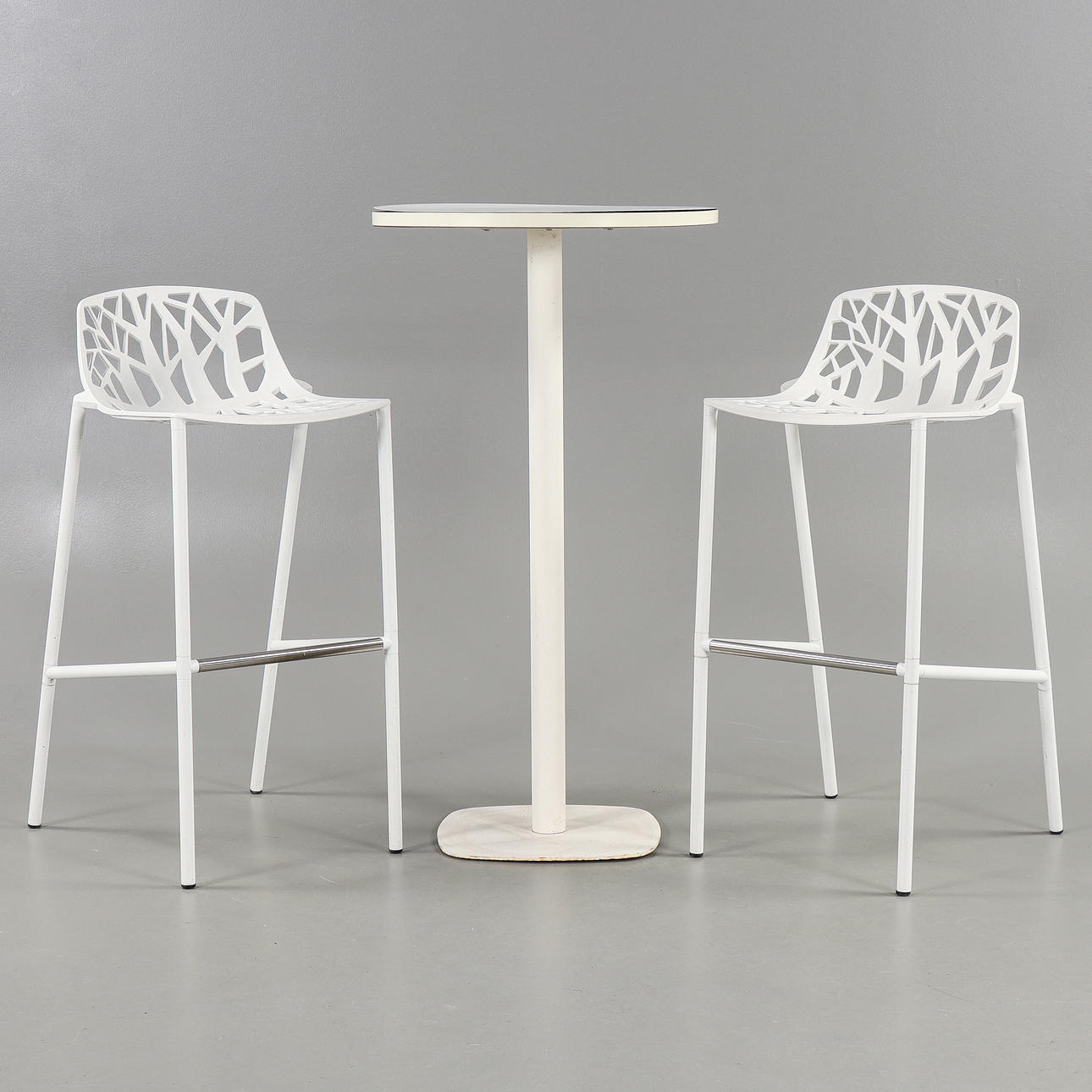 ROBBY CANTARUTTI & PARTNERS. Sitting area “Forest” 2 bar stools, cafe table, Fast Spa, Italy, Contemporary manufacture.