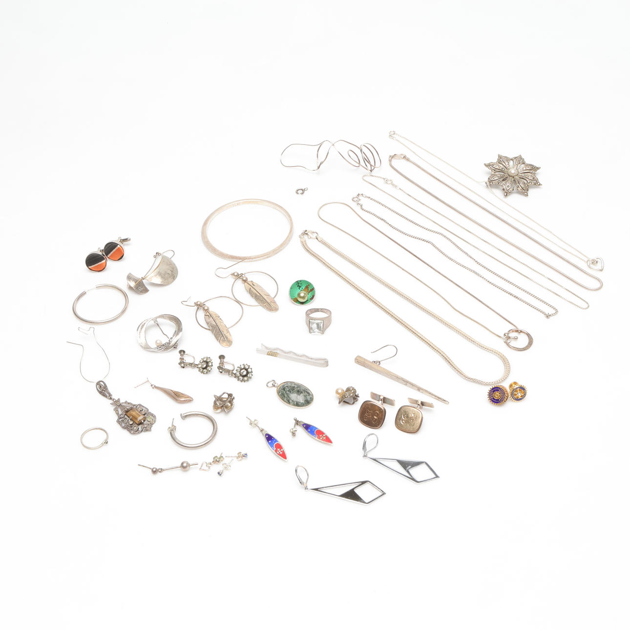 JEWELLERY, mostly silver.