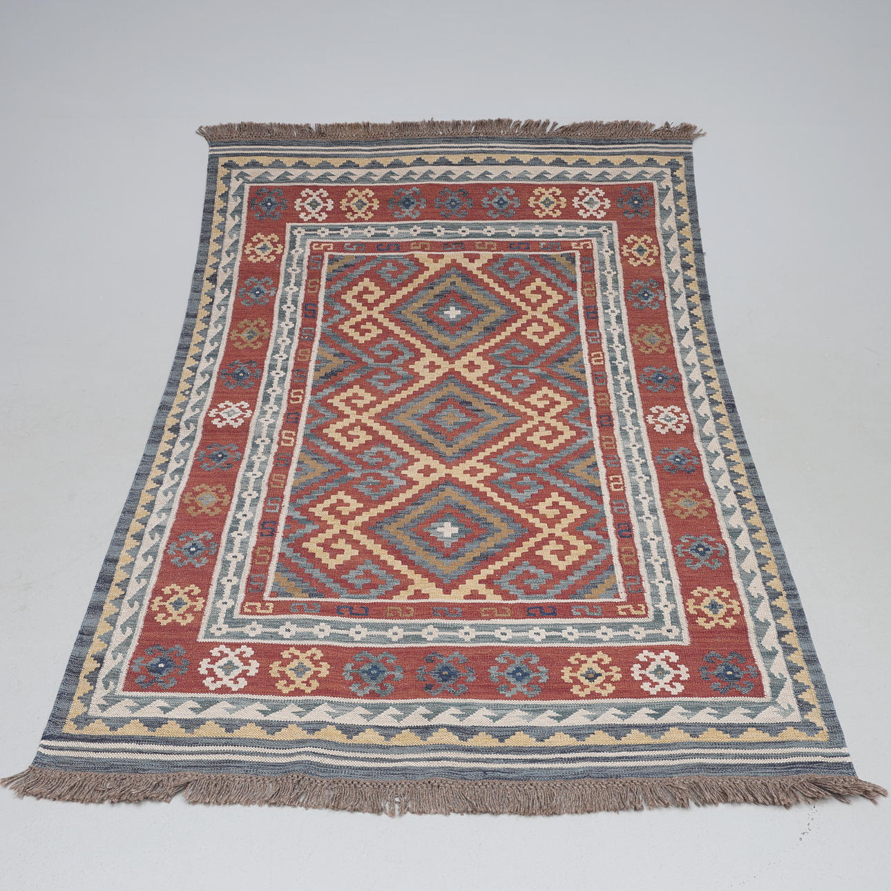 CARPET. Kelim, ca 234 x 172 cm.