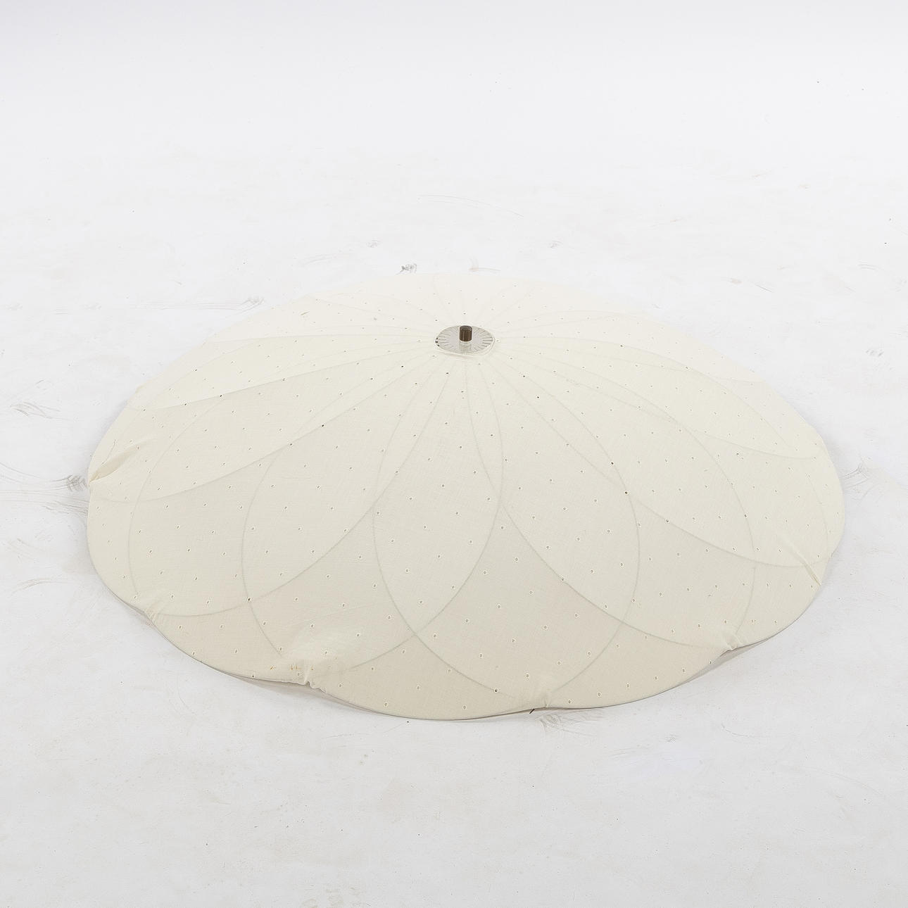 TORE AHLSÈN, large ceiling plafond, model “Pia”.