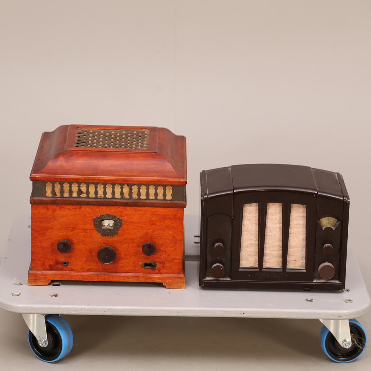 RADIOAPPARATER, 2 st, Stern + Phillips, tidigt 1900-tal.