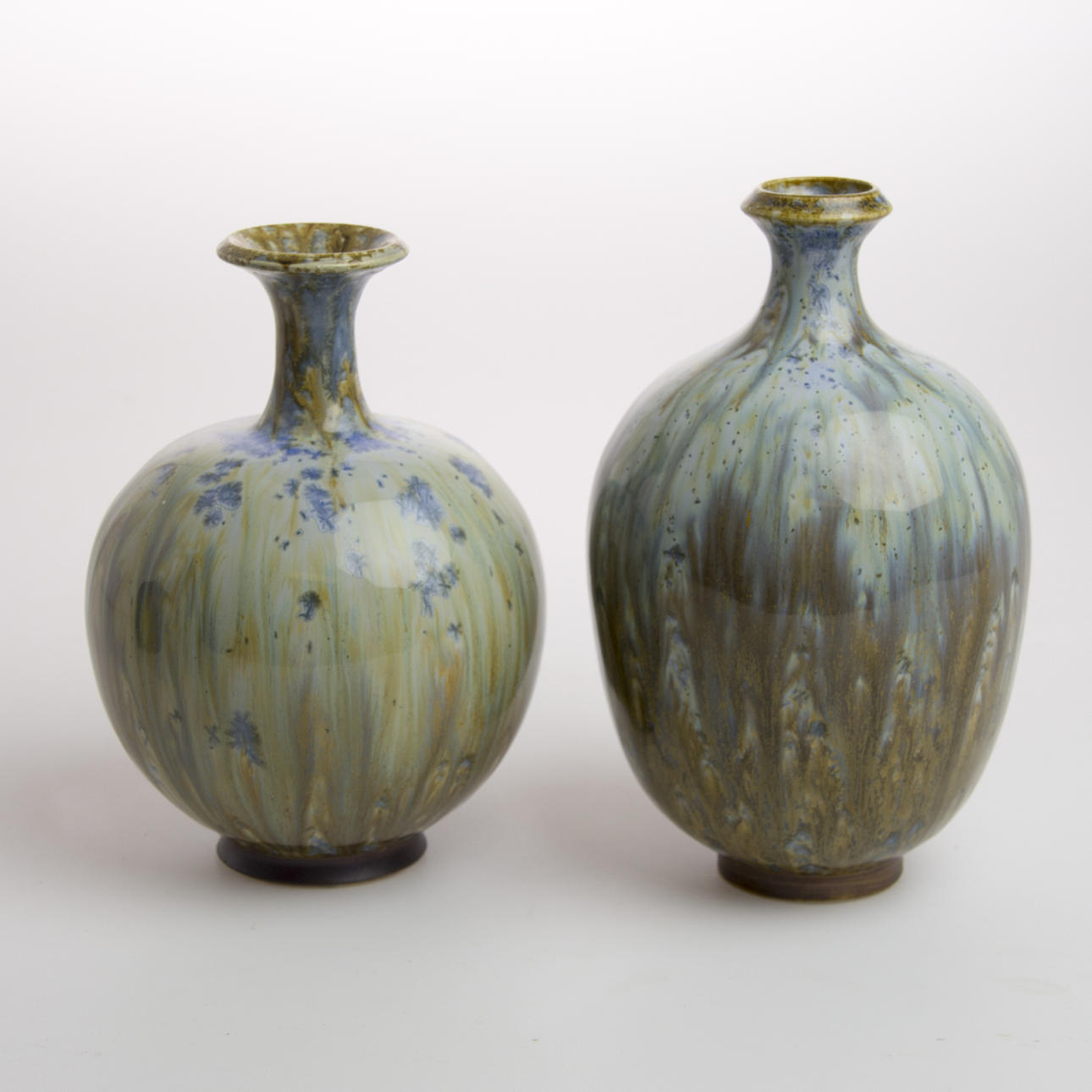 VASER, 2 stycken, stengods, Klase, Höganäs.