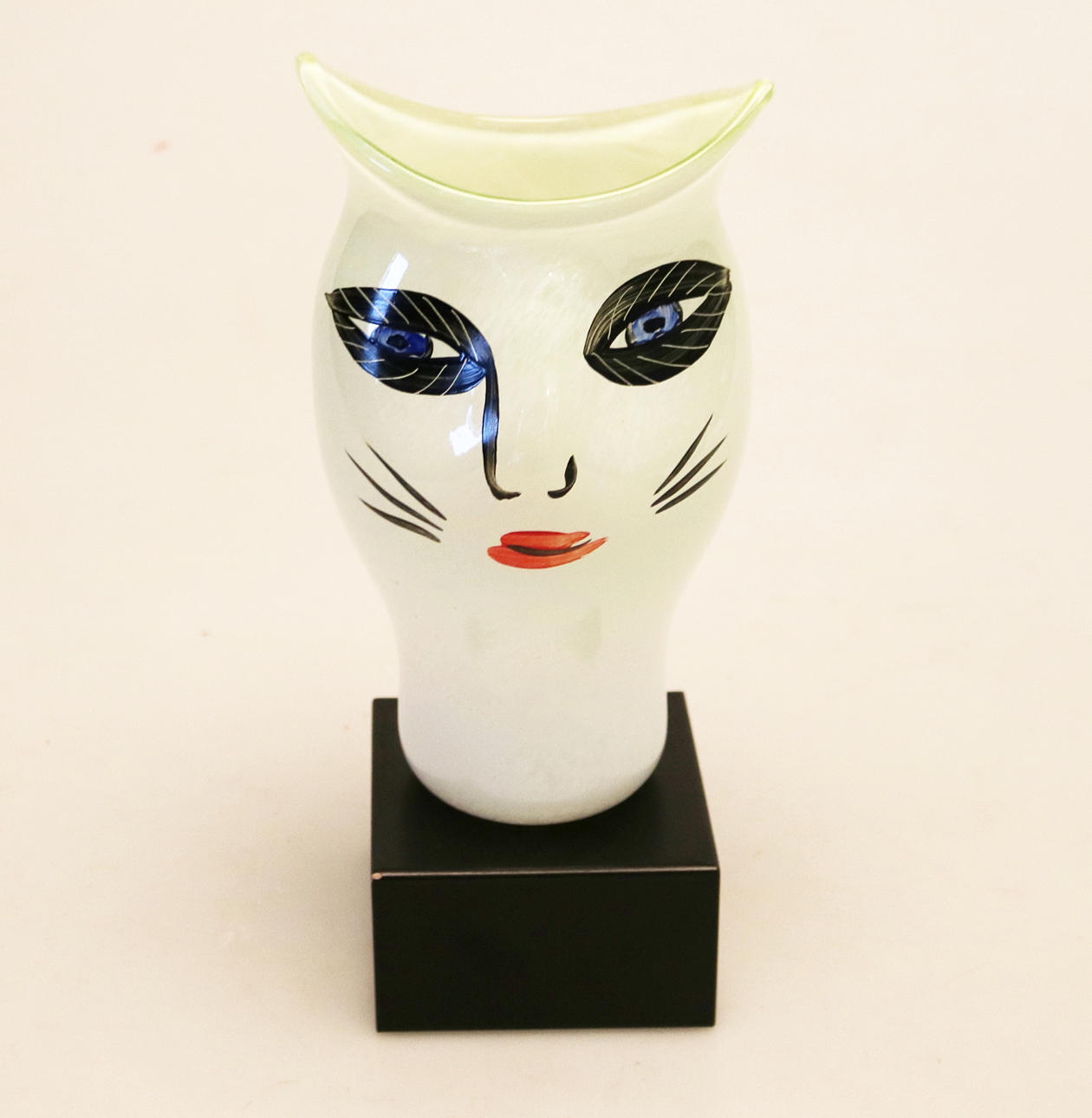 VAS,"opend minds",kosta boda,sigerad,Ullrika Hydman Vallien.