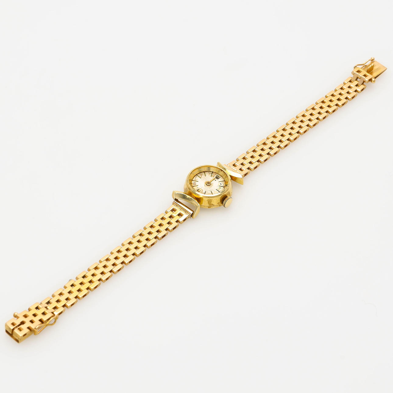A wristwatch, 18k gold, corridor link.