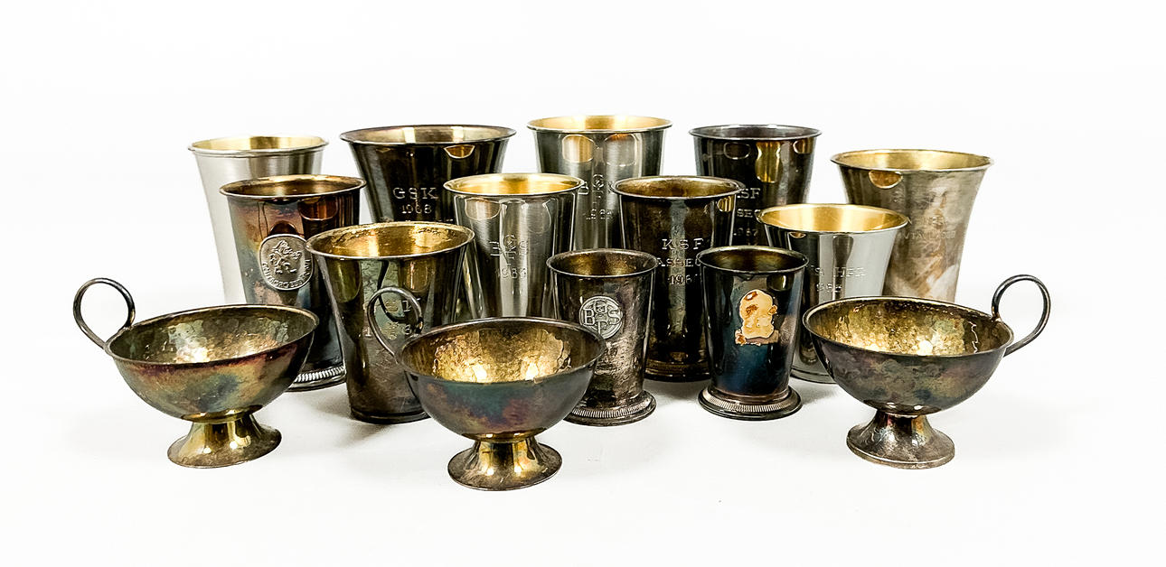 CUPS & SOUP CUPS, 15 pieces, silver.