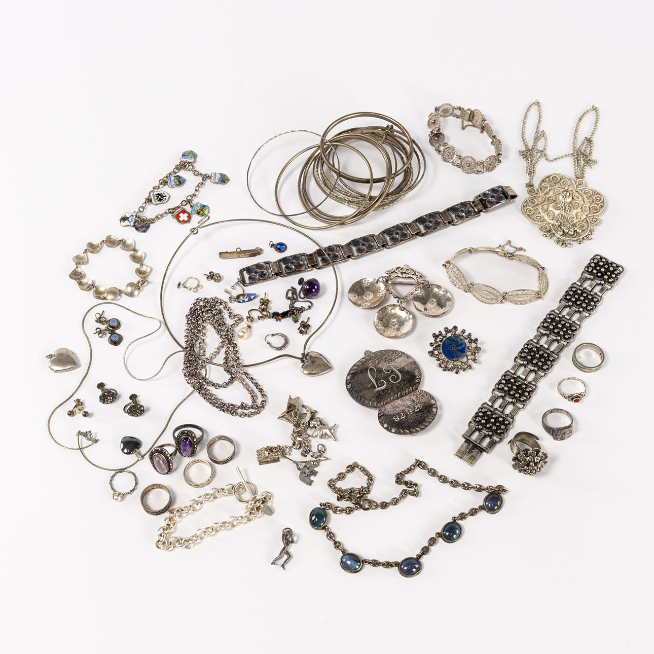 JEWELLERY, silver, larger lot.