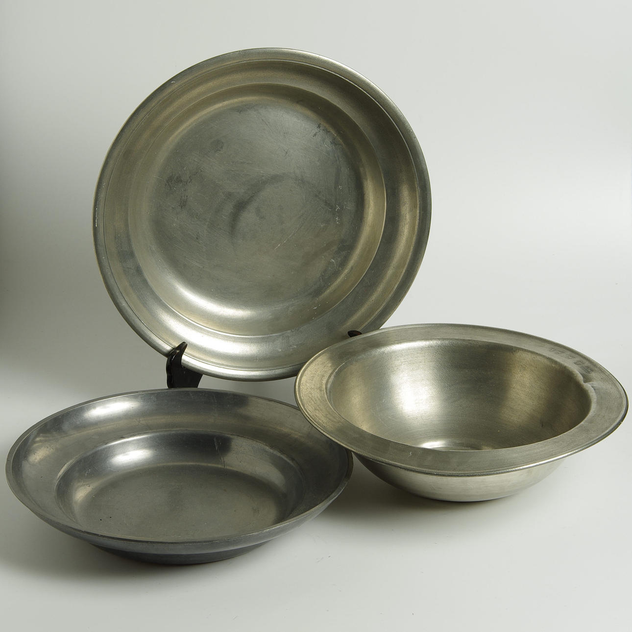 SKÅLAR, 3 stycken, tenn, 1900-tal.