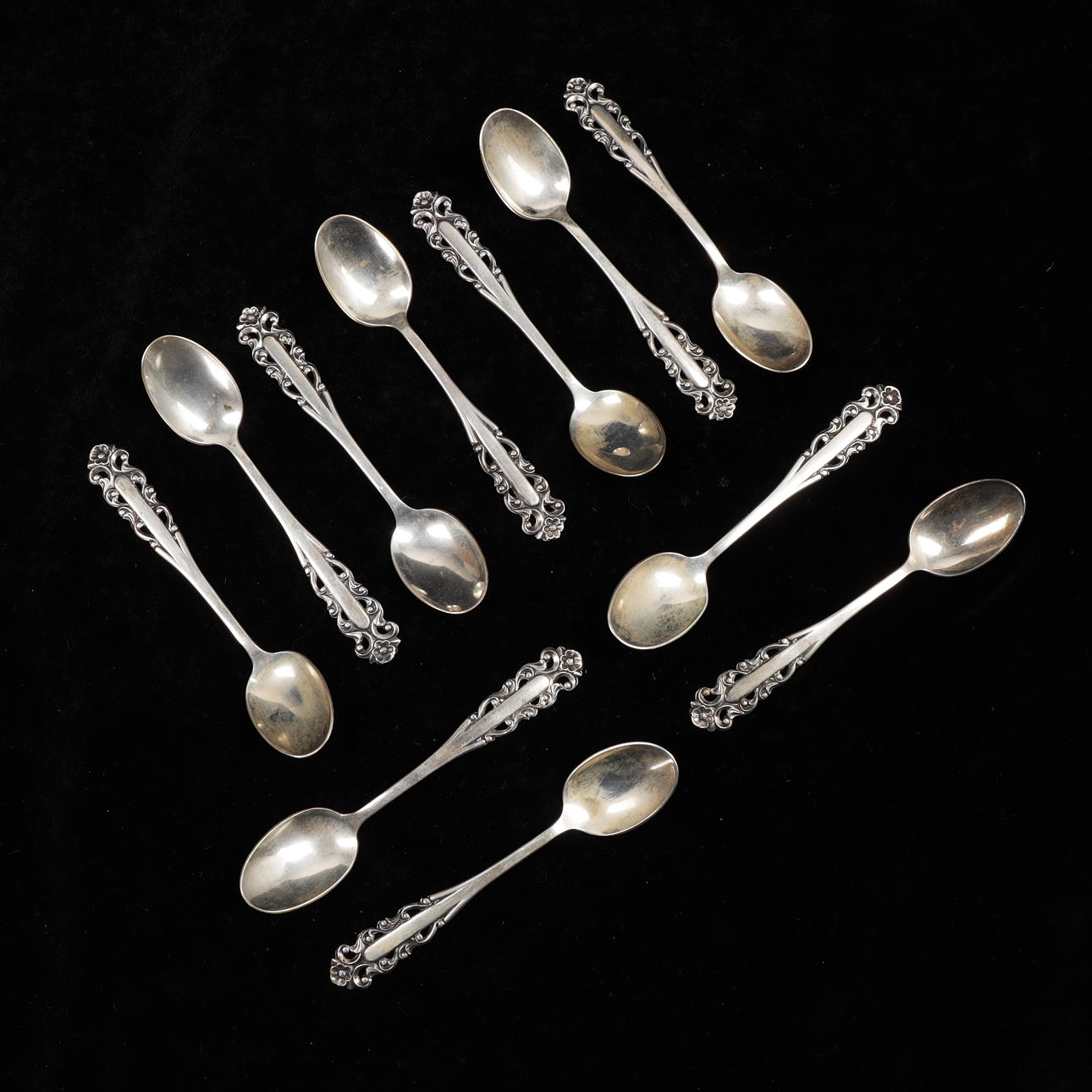 COFFEE SPOONS, 11 pcs, silver, total weight 149 grams.