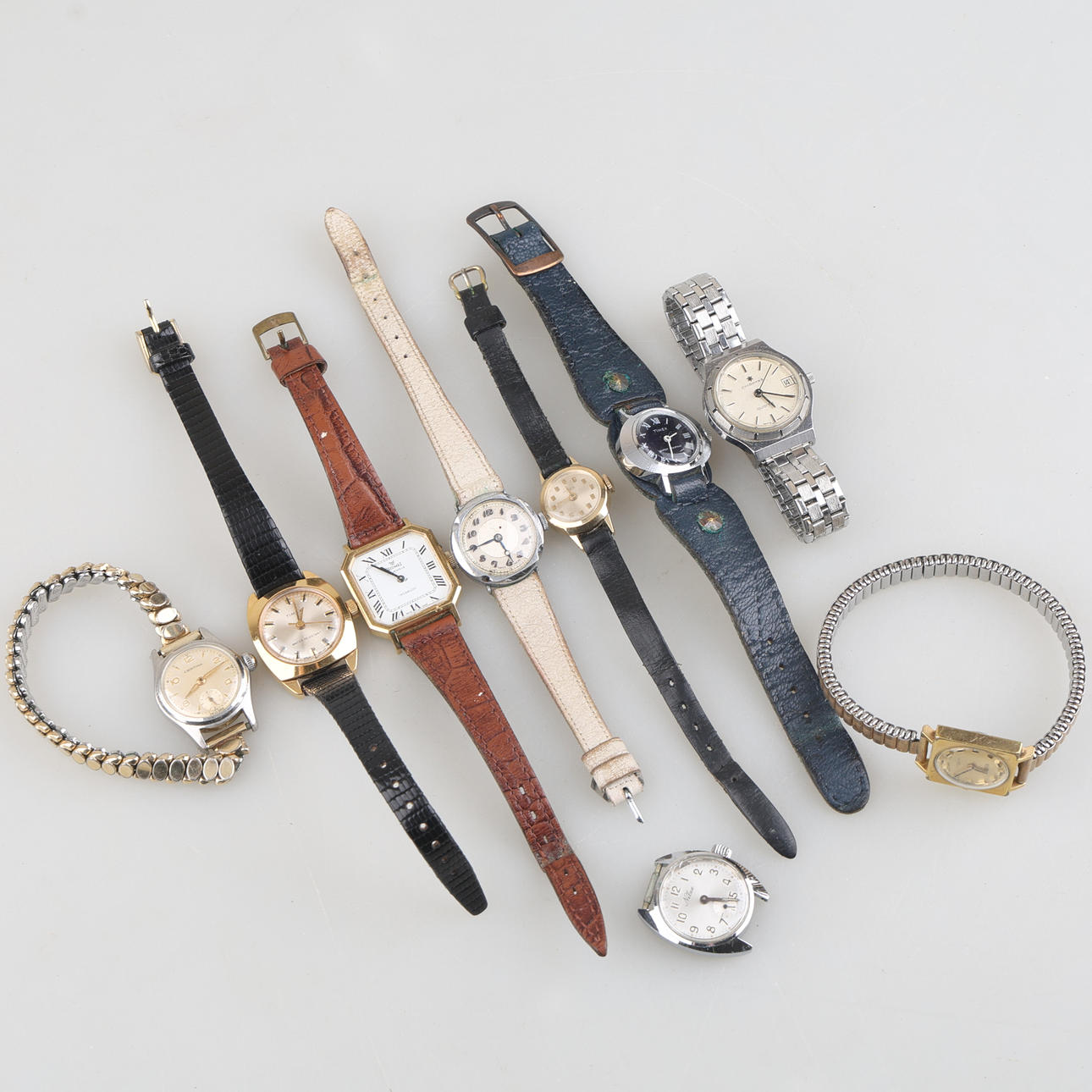 ARMBANDSUR, dam, 9 stycken, olika märken.