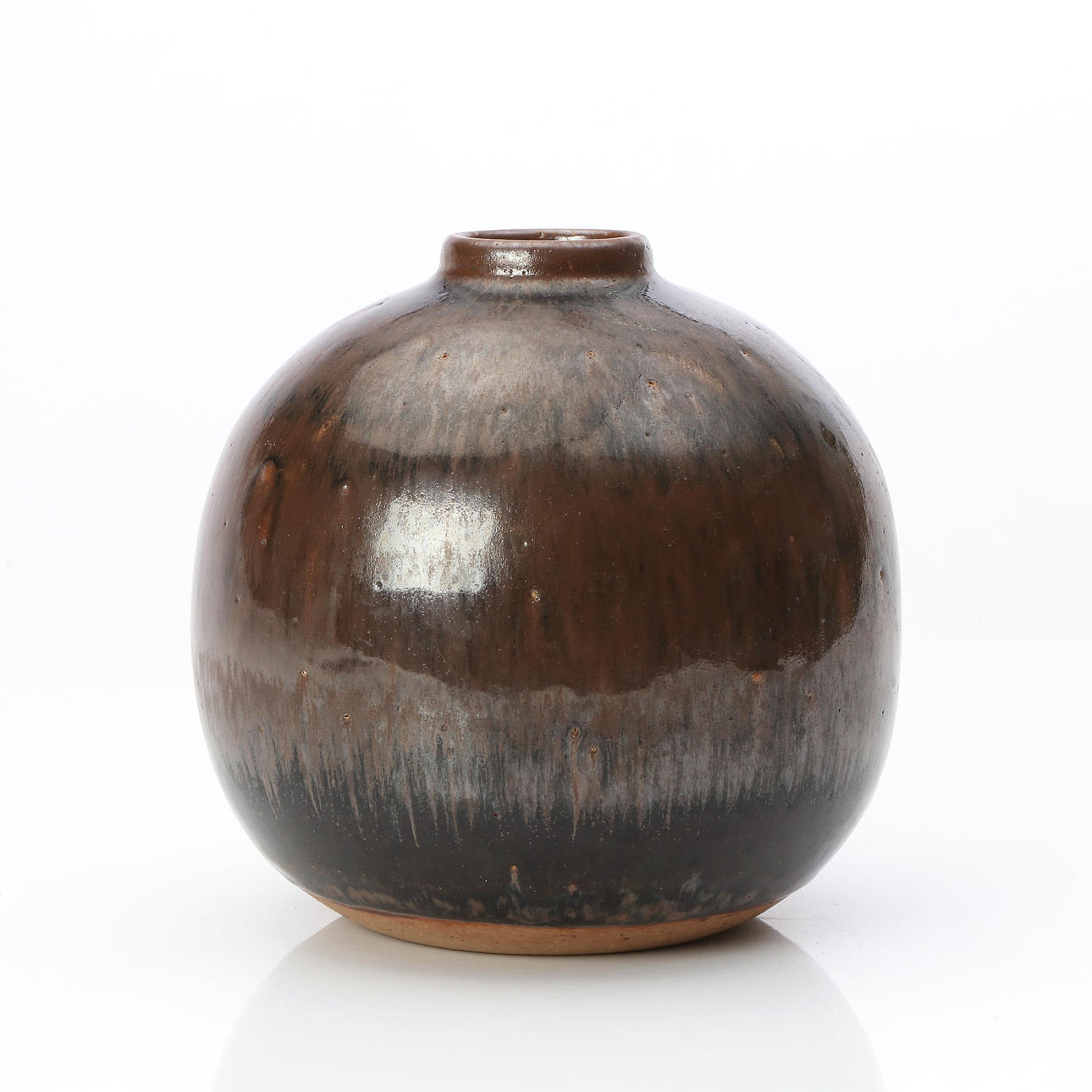 JOHN ANDERSSON. VASE. Glazed stoneware. Höganäs, signed below.